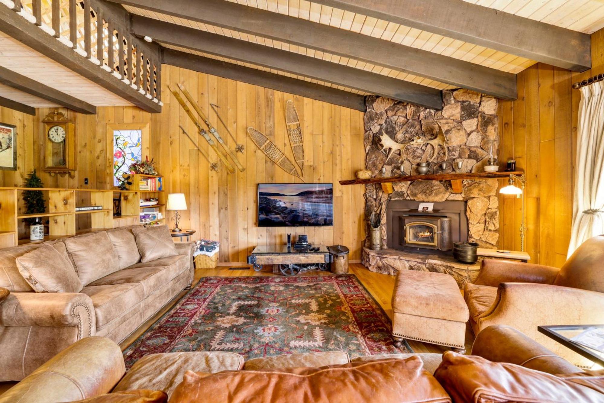 Golf & Ski Retreat #1443
