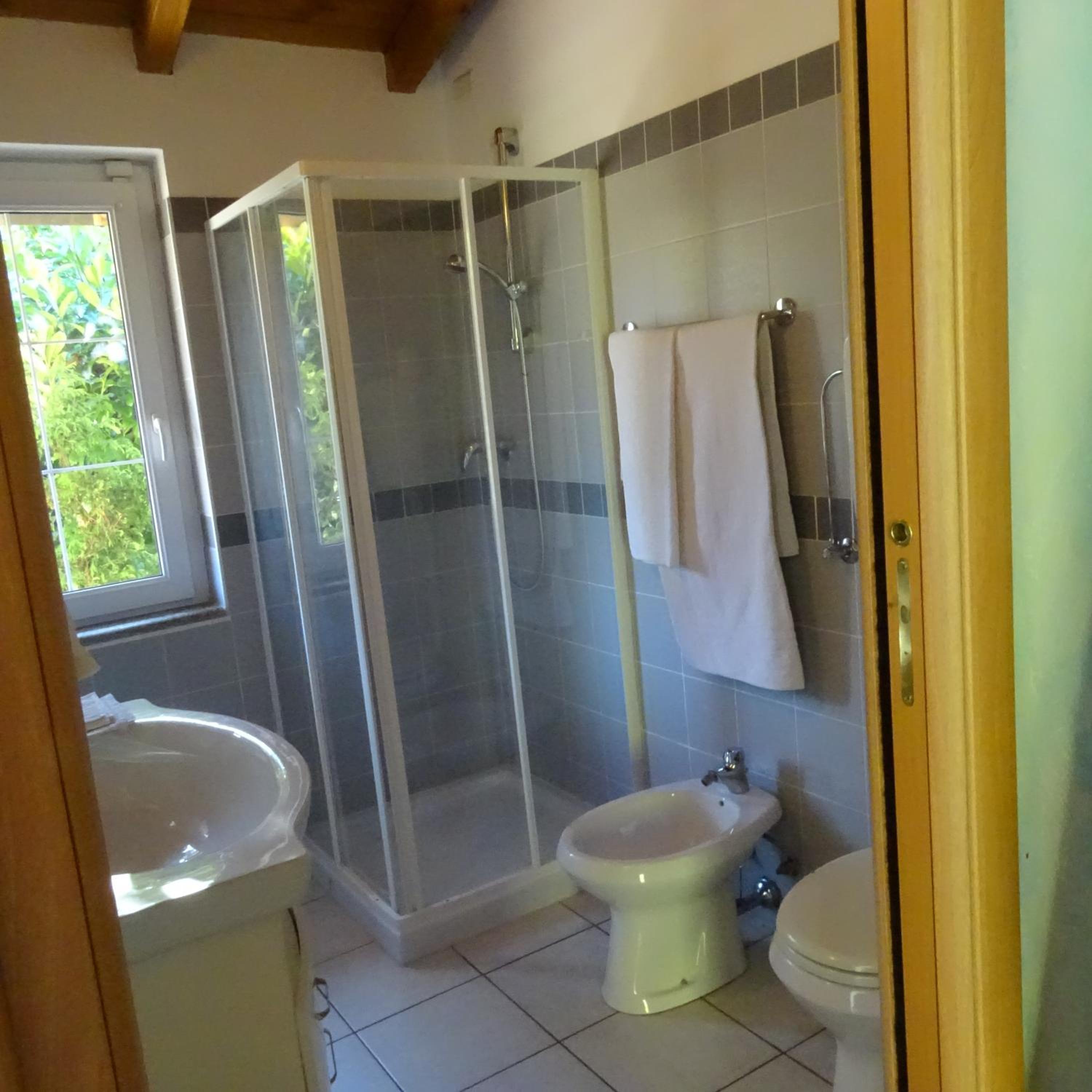 Photo 40