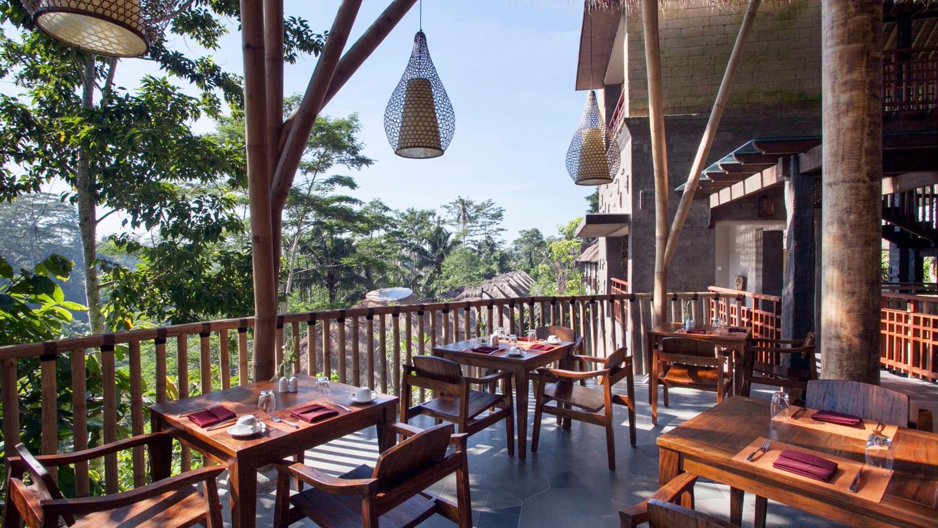 Tejaprana Resort & Spa