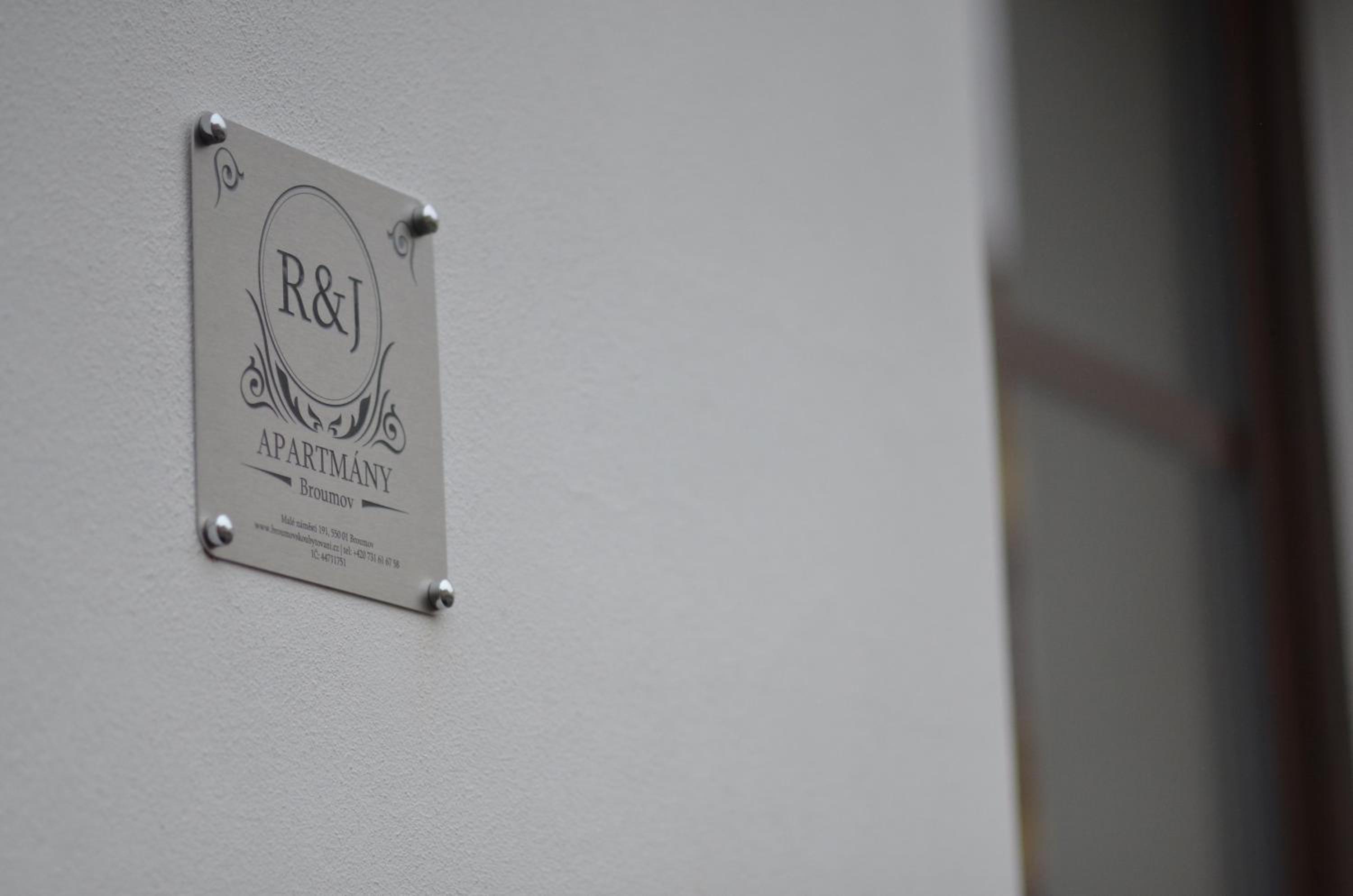 R&J apartmány view 2