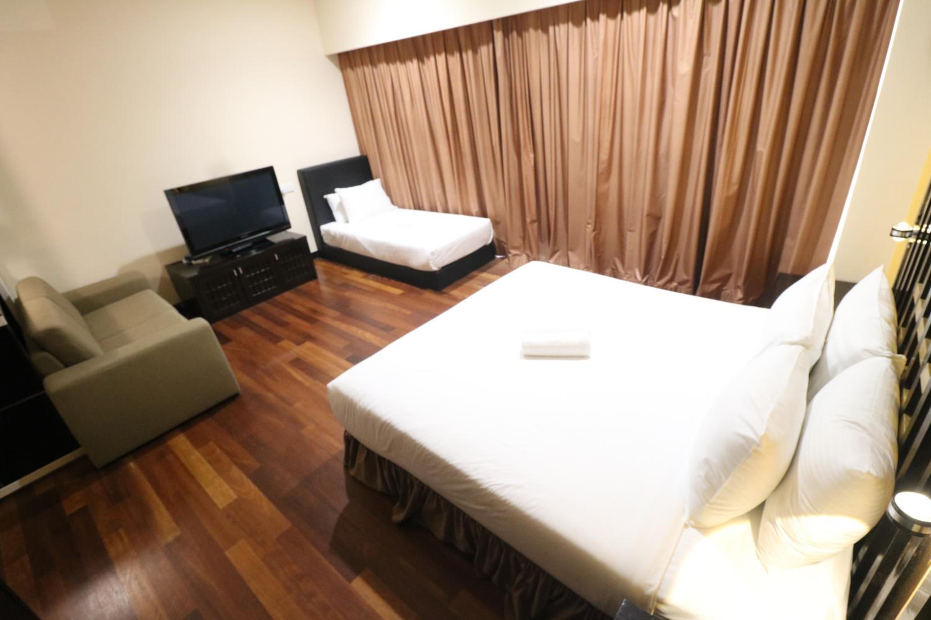 Millennium Suite At Pyramid Tower photo 4
