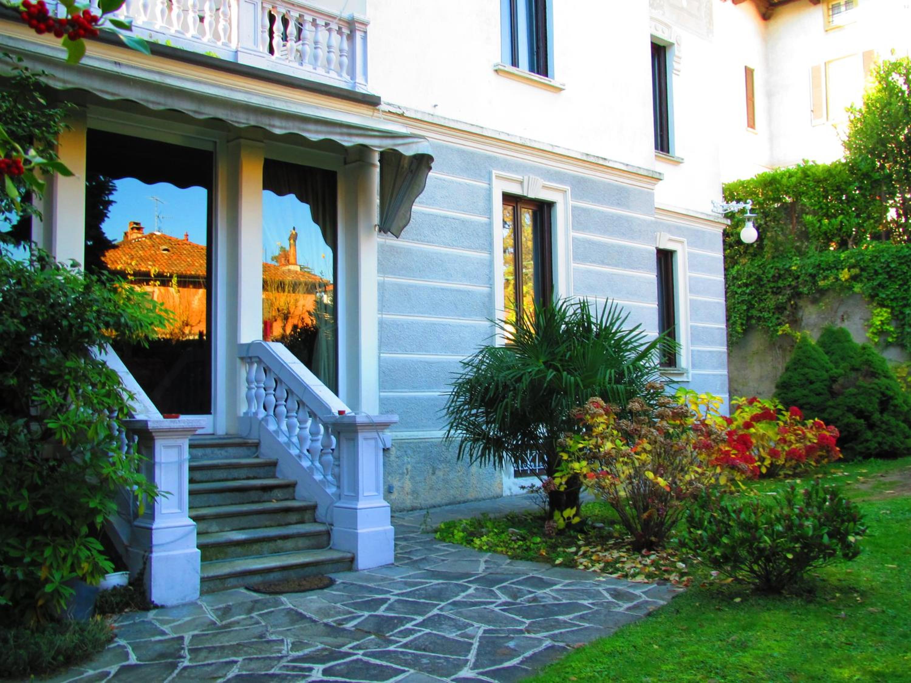 B&B VILLA ADRIANA Varese - camere e appartamenti