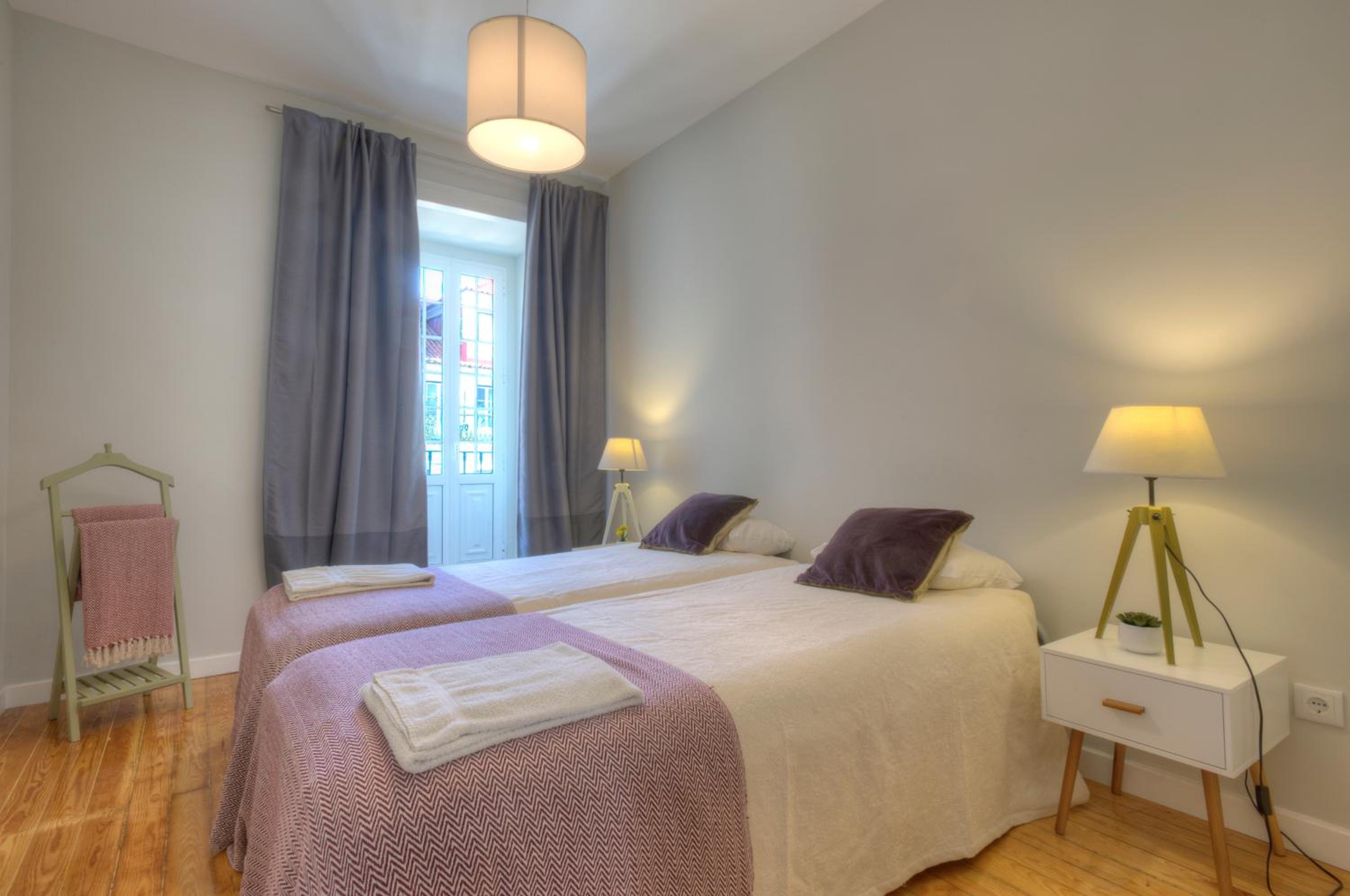 Angel's Duplex Terrace Five Bedrooms view 3