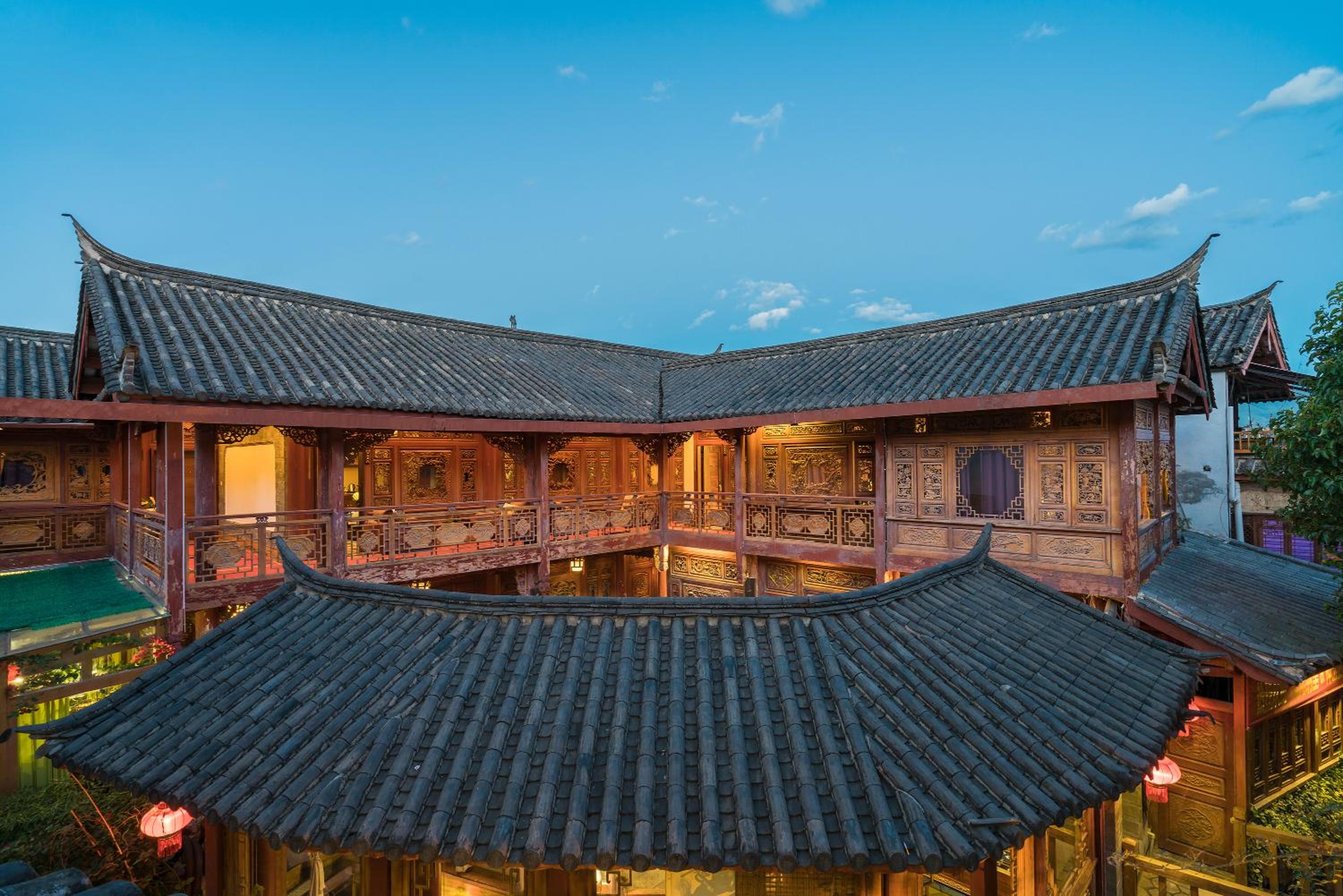 Lijiang Sunshine Nali Inn