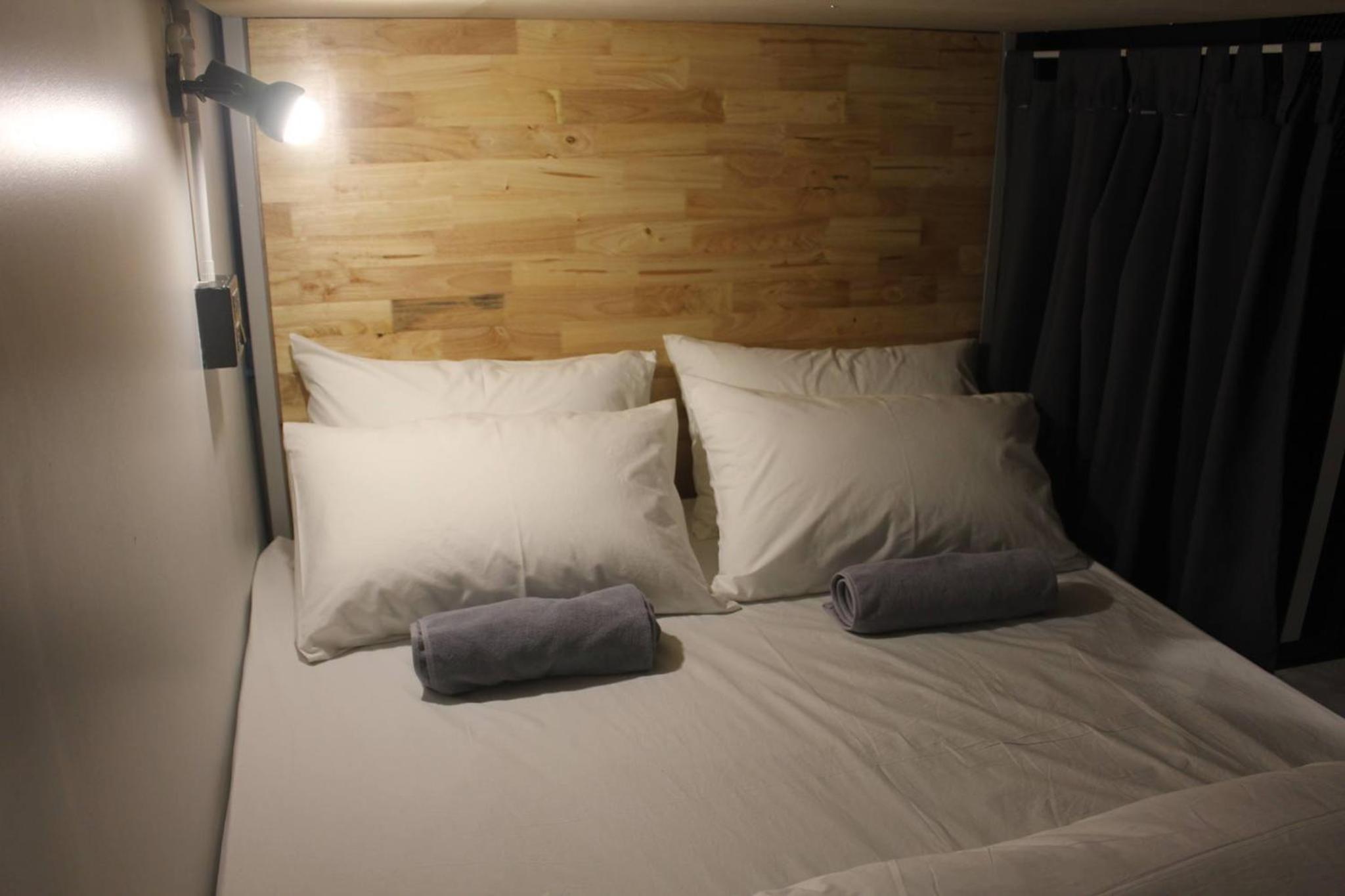 Ekanek Hostel