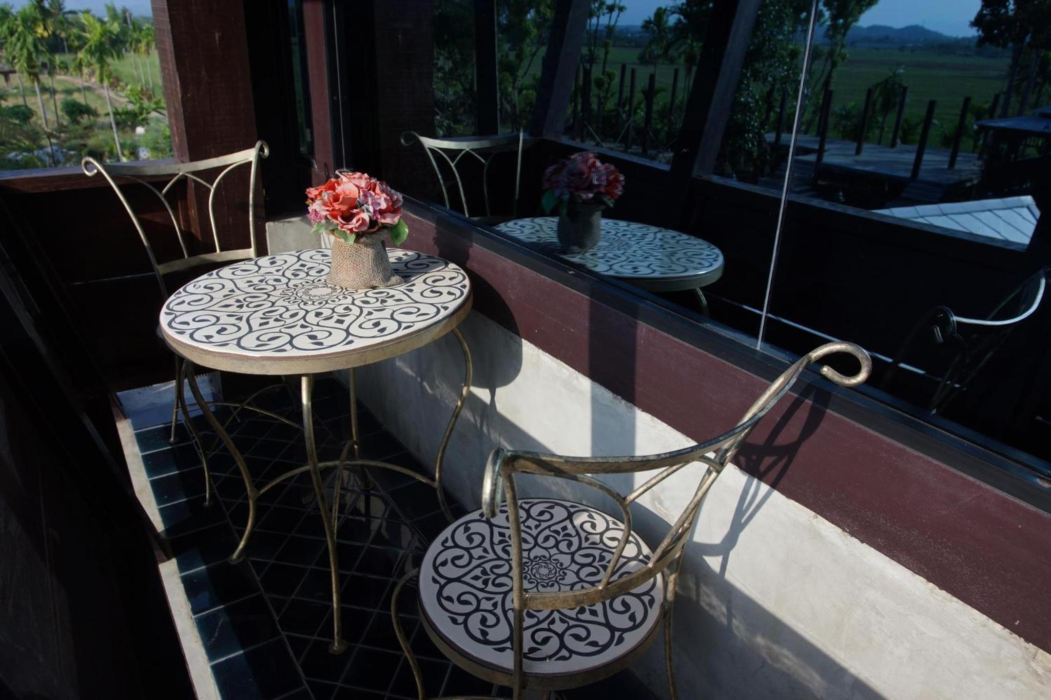 Bantunglom Resort