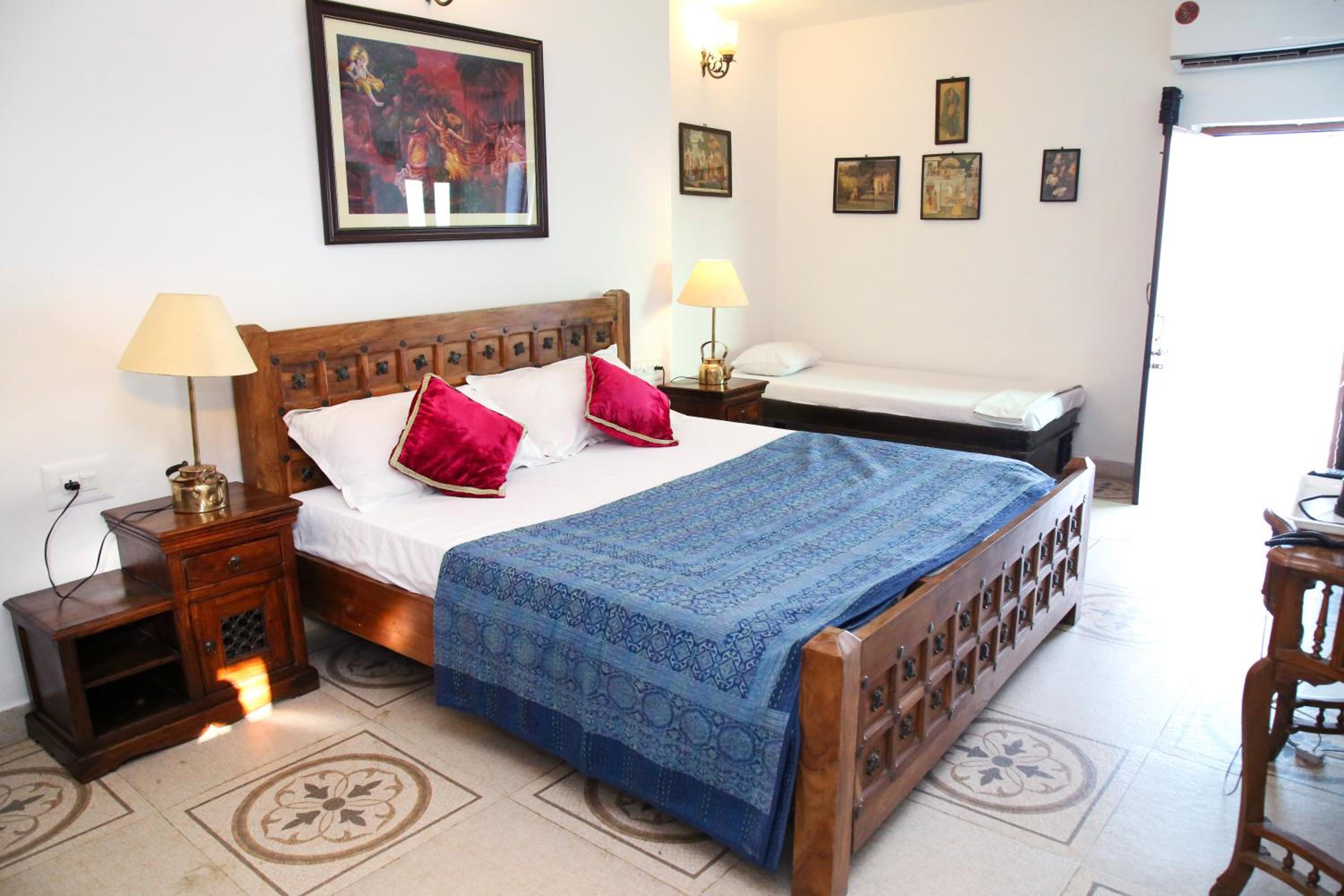 Photo 53