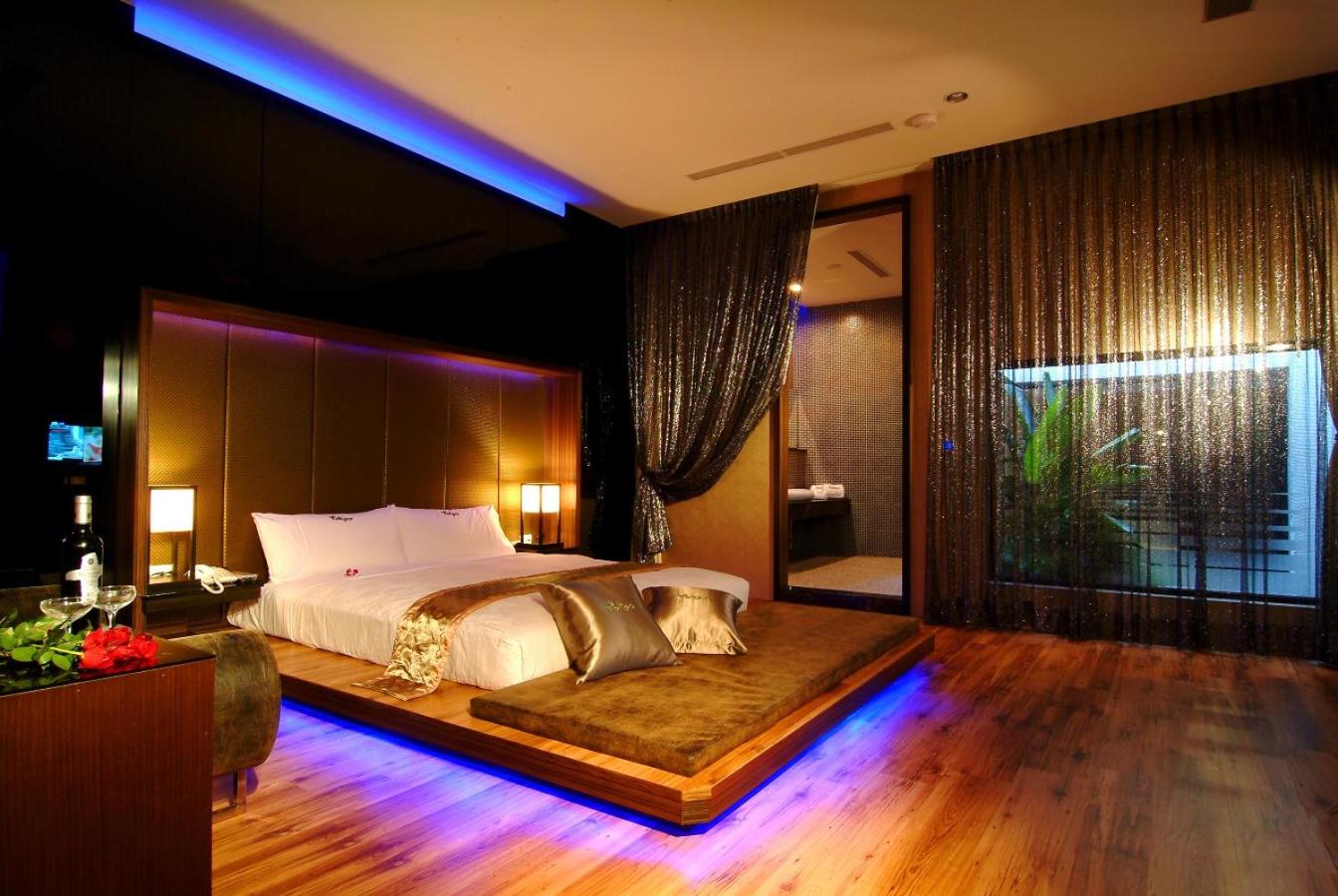 Takao Love Motel