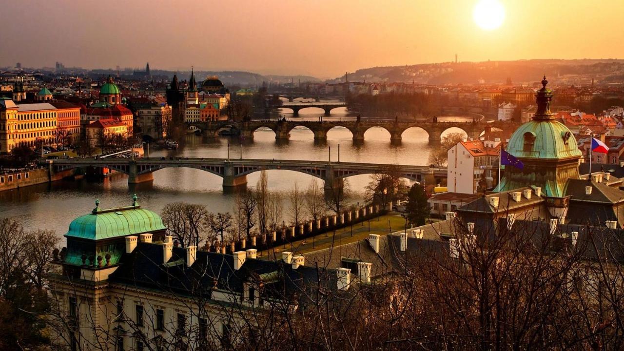 LOVELY Prague Apartment