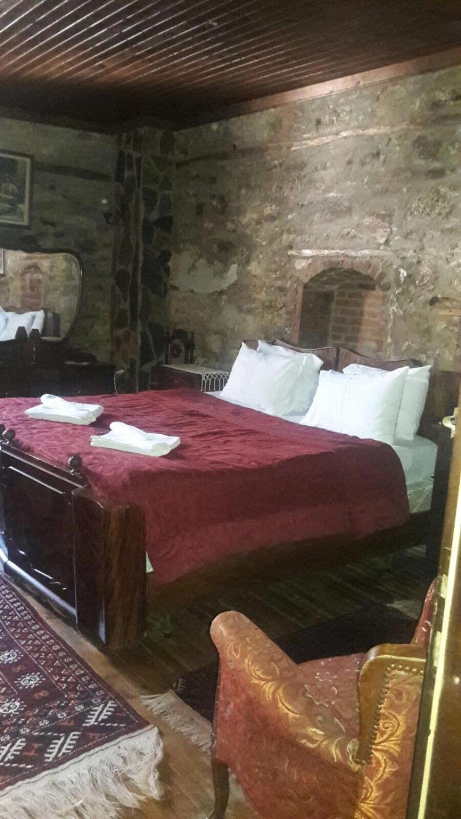 Otel Yorgo Seferis