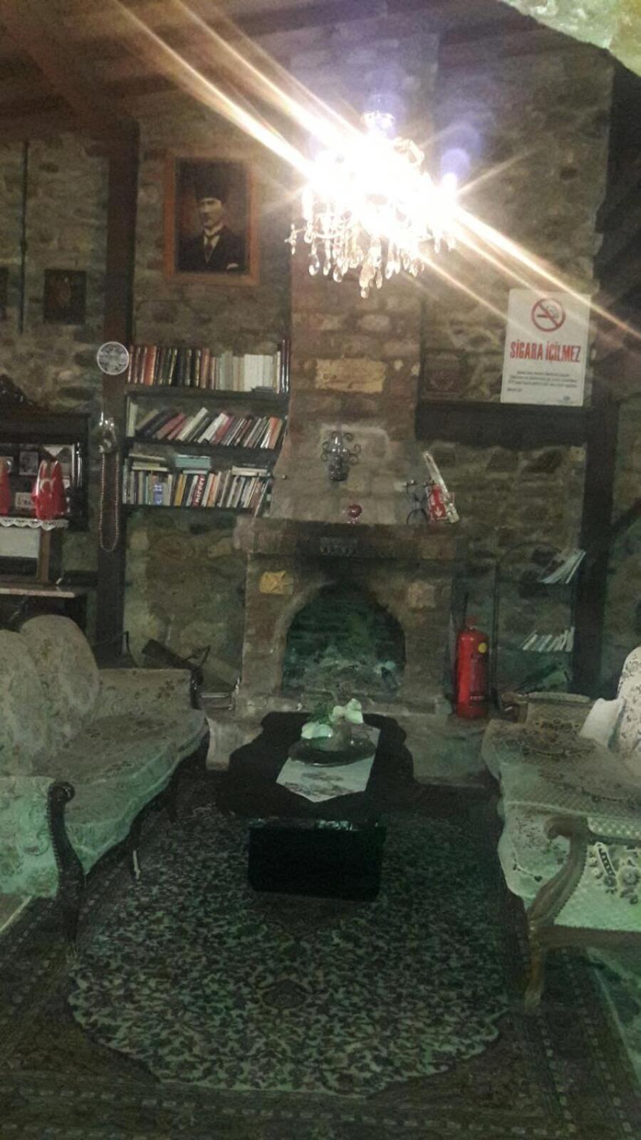 Otel Yorgo Seferis