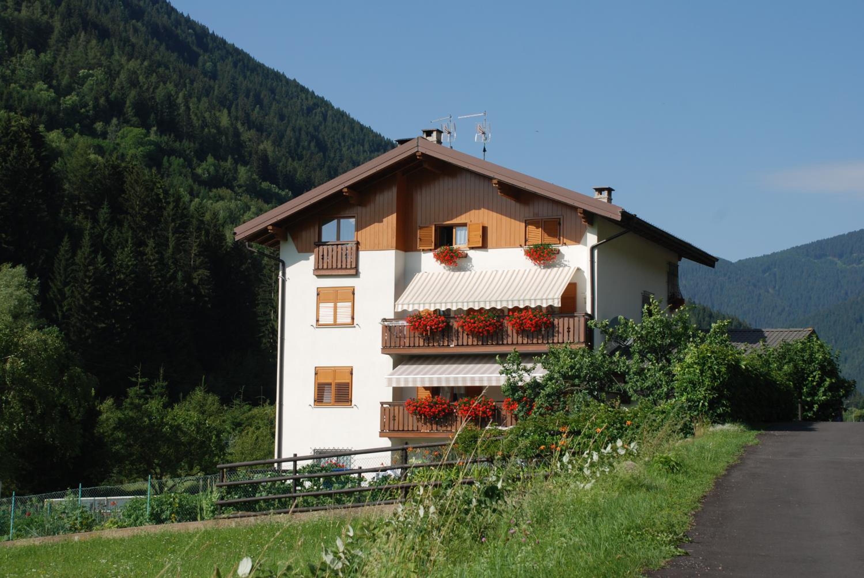 Casa Aurora -Altopiano di Pinè view 2