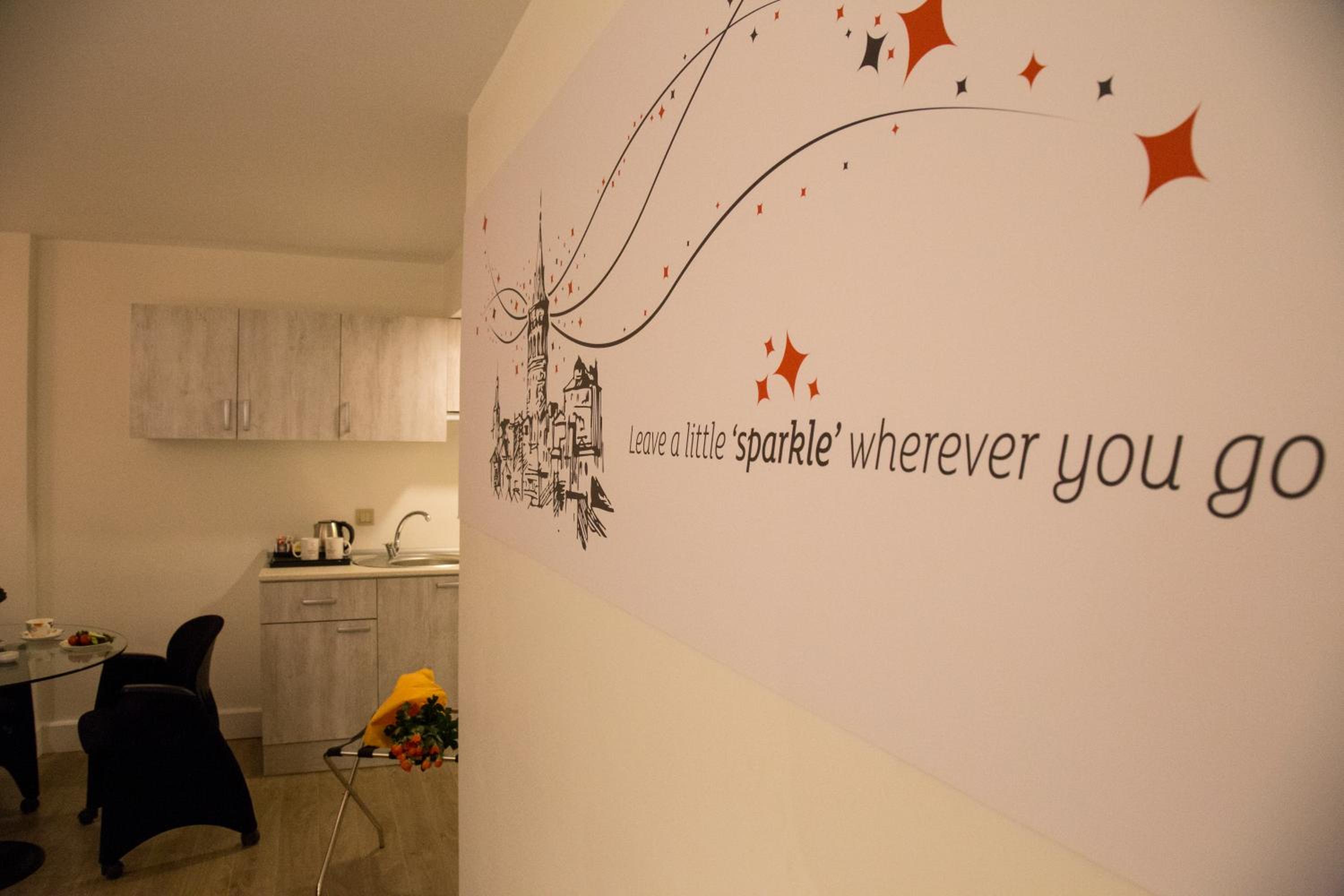 Sparkle Otel - Image 11