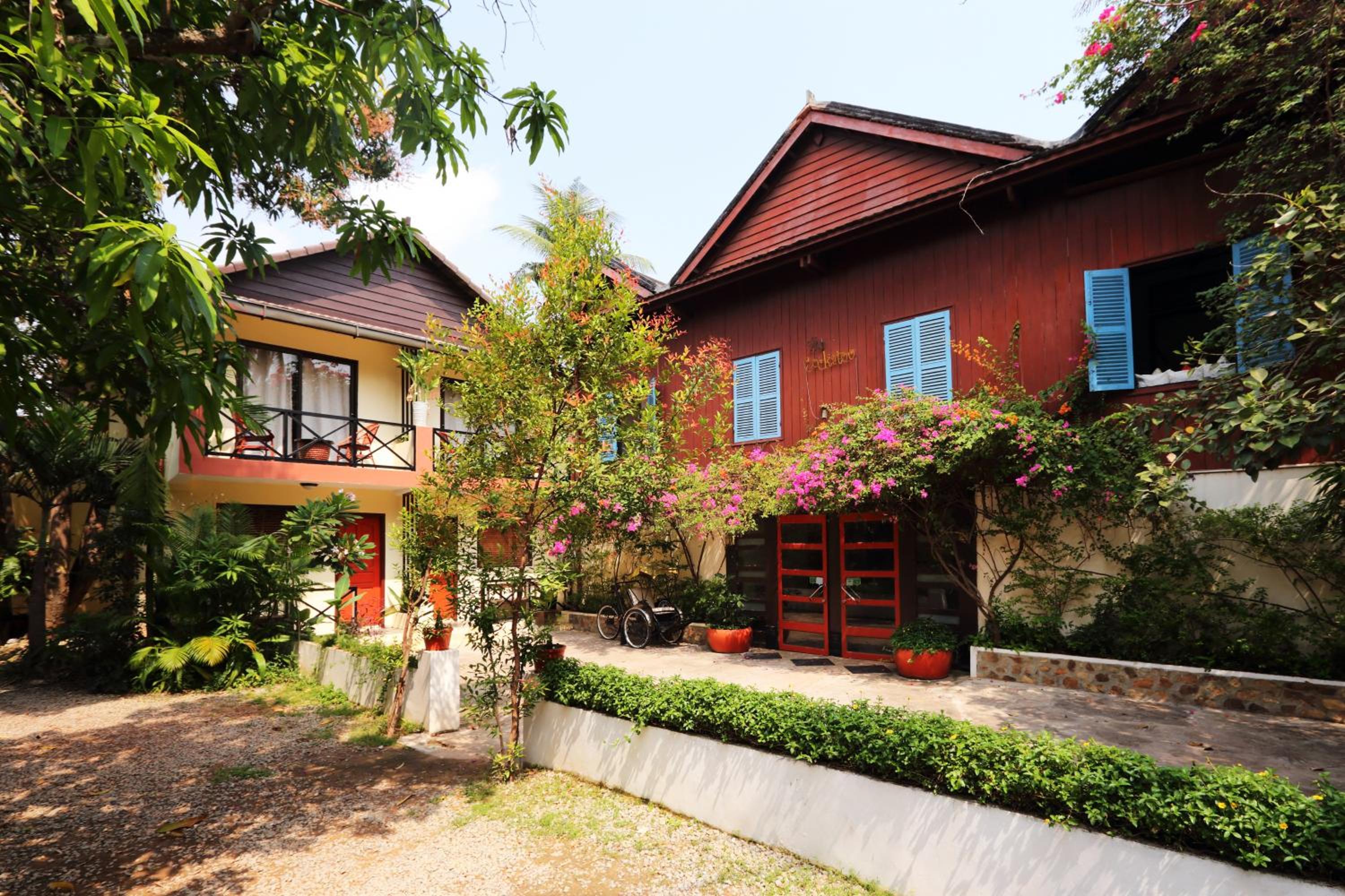 The Cockatoo Nature Resort & Spa