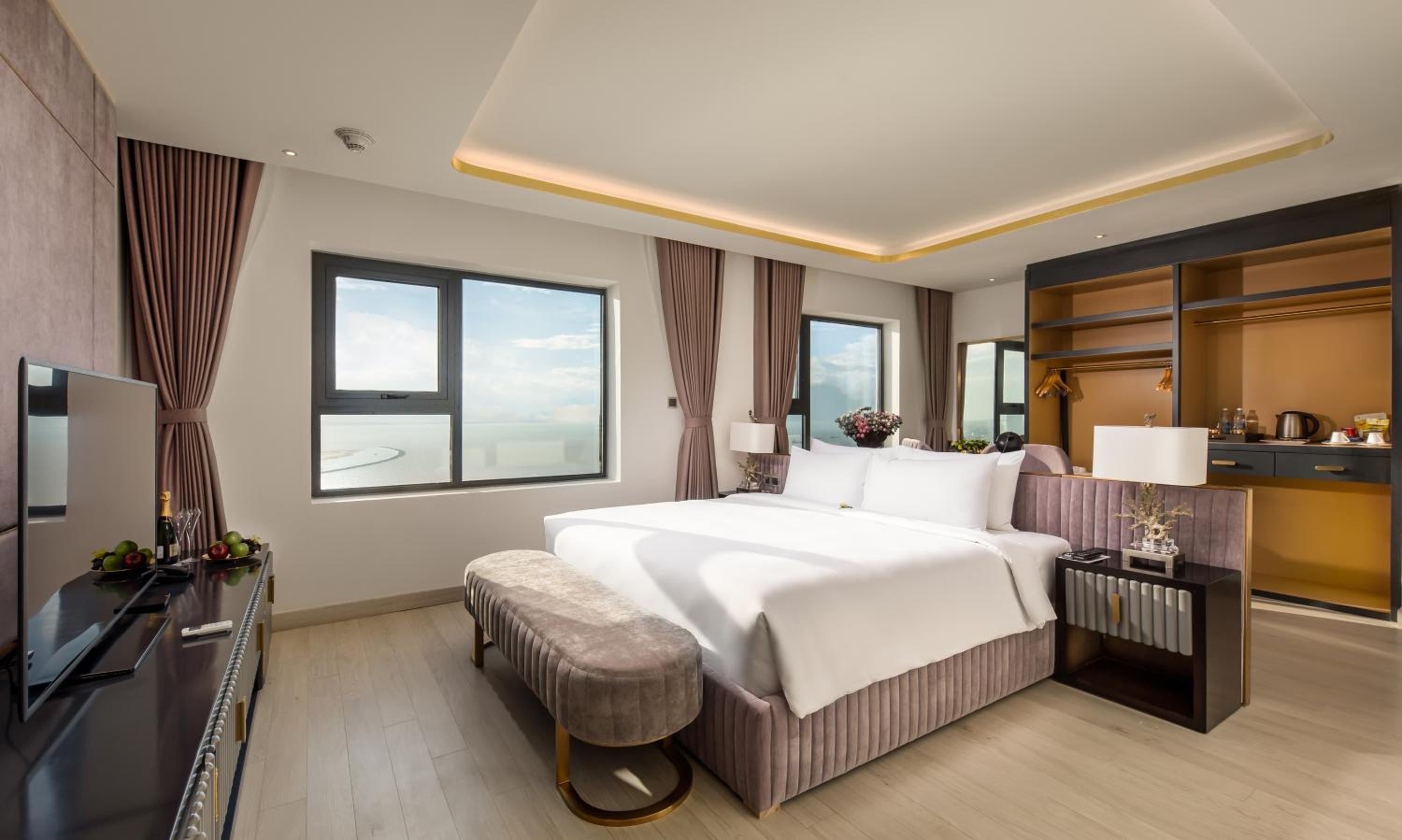 Wyndham Danang Golden Bay 69
