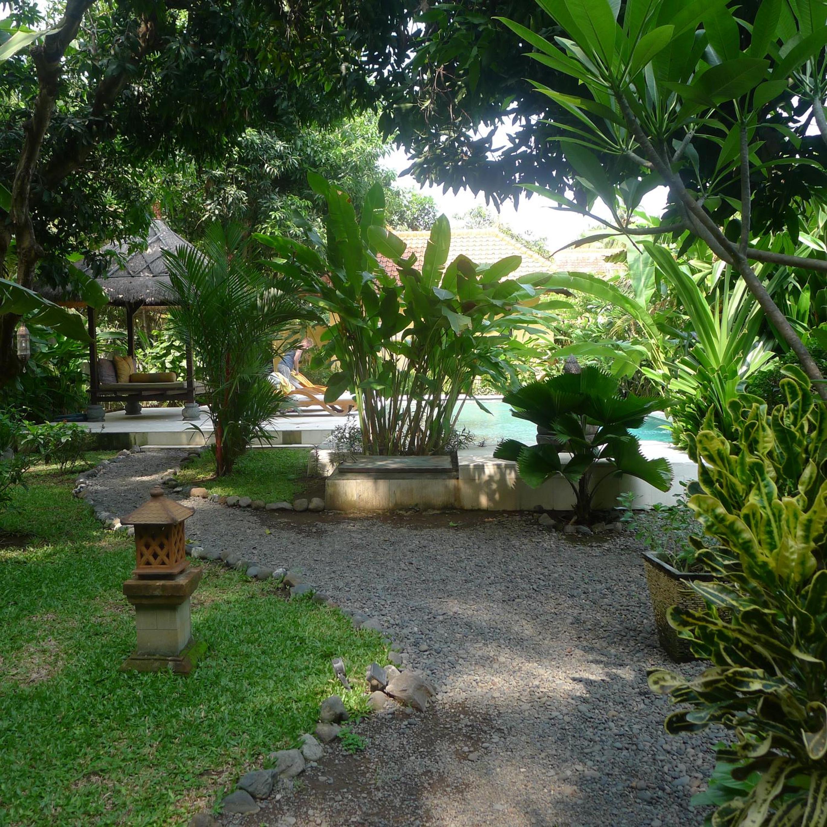 Photo 33