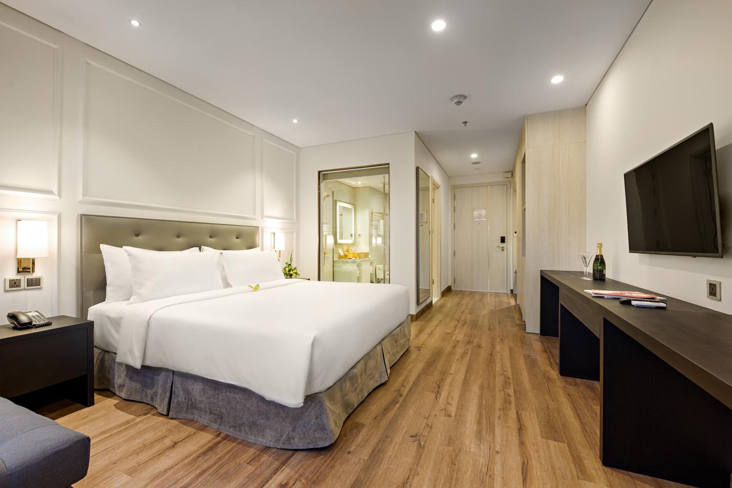 Wyndham Danang Golden Bay 186