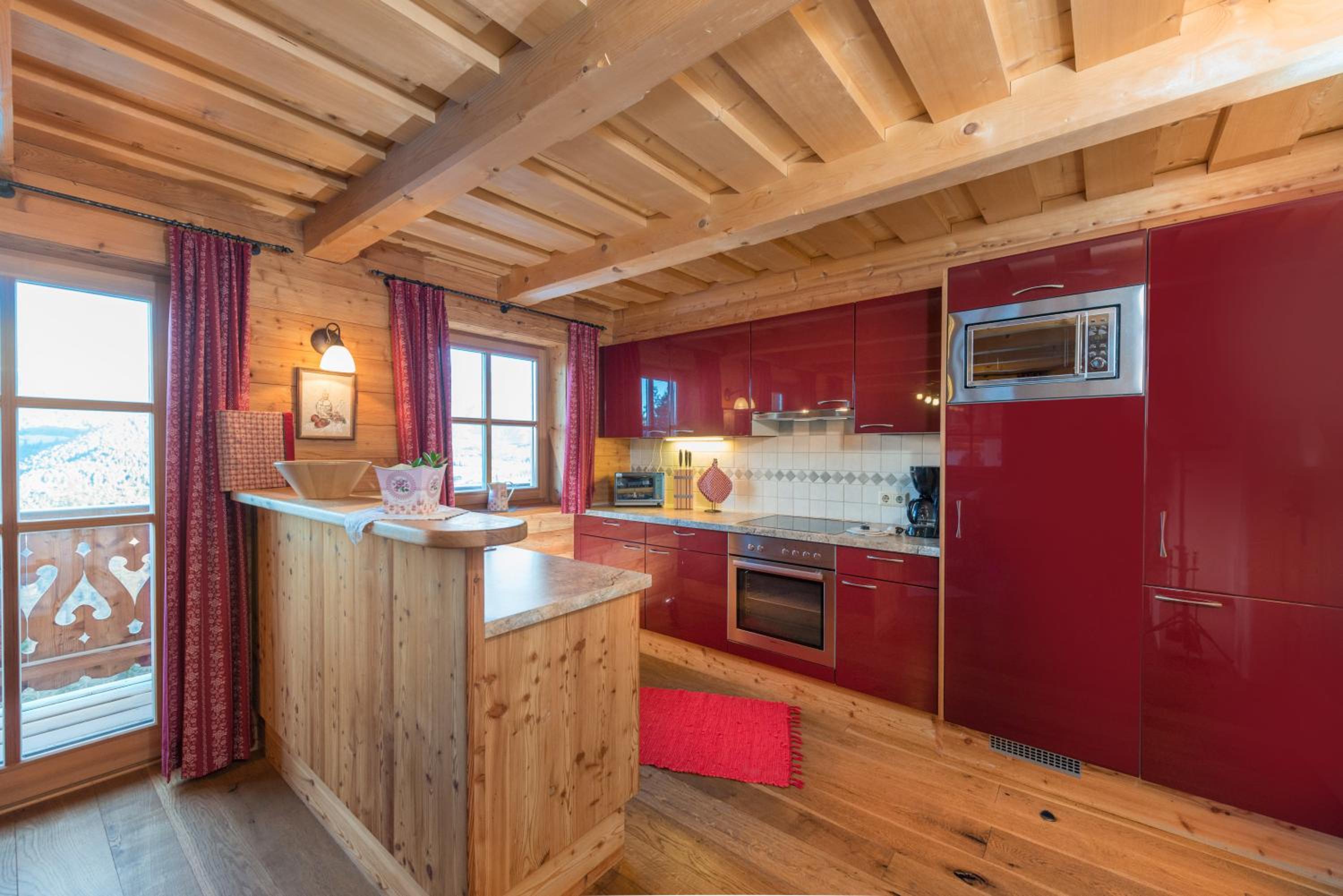 Alpine-Lodge view 3