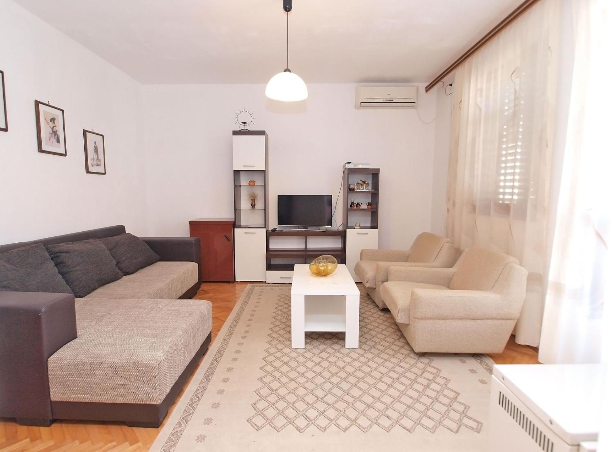 Apartments Ivan 41