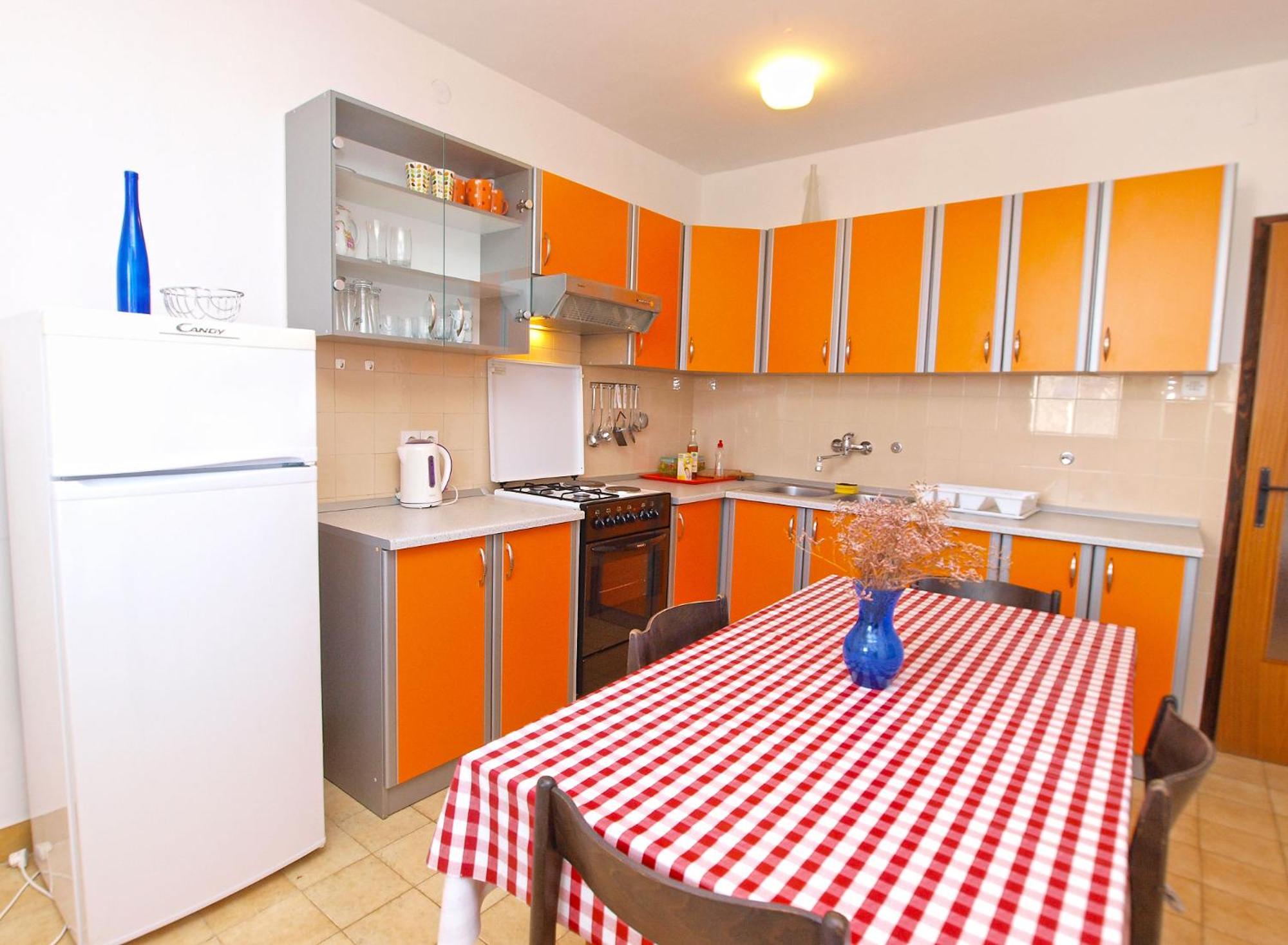 Apartments Ivan 41