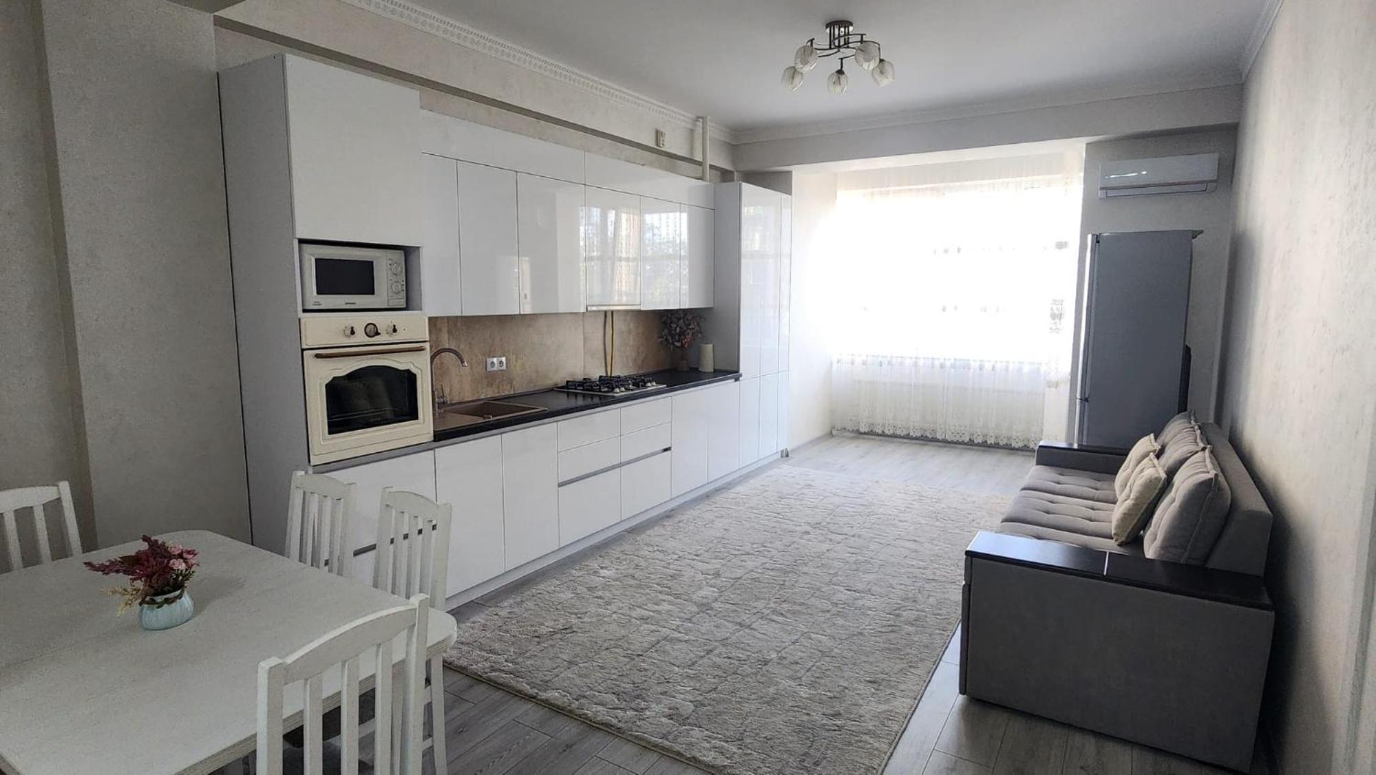Apartament spațios în Centrul Capitalei!
