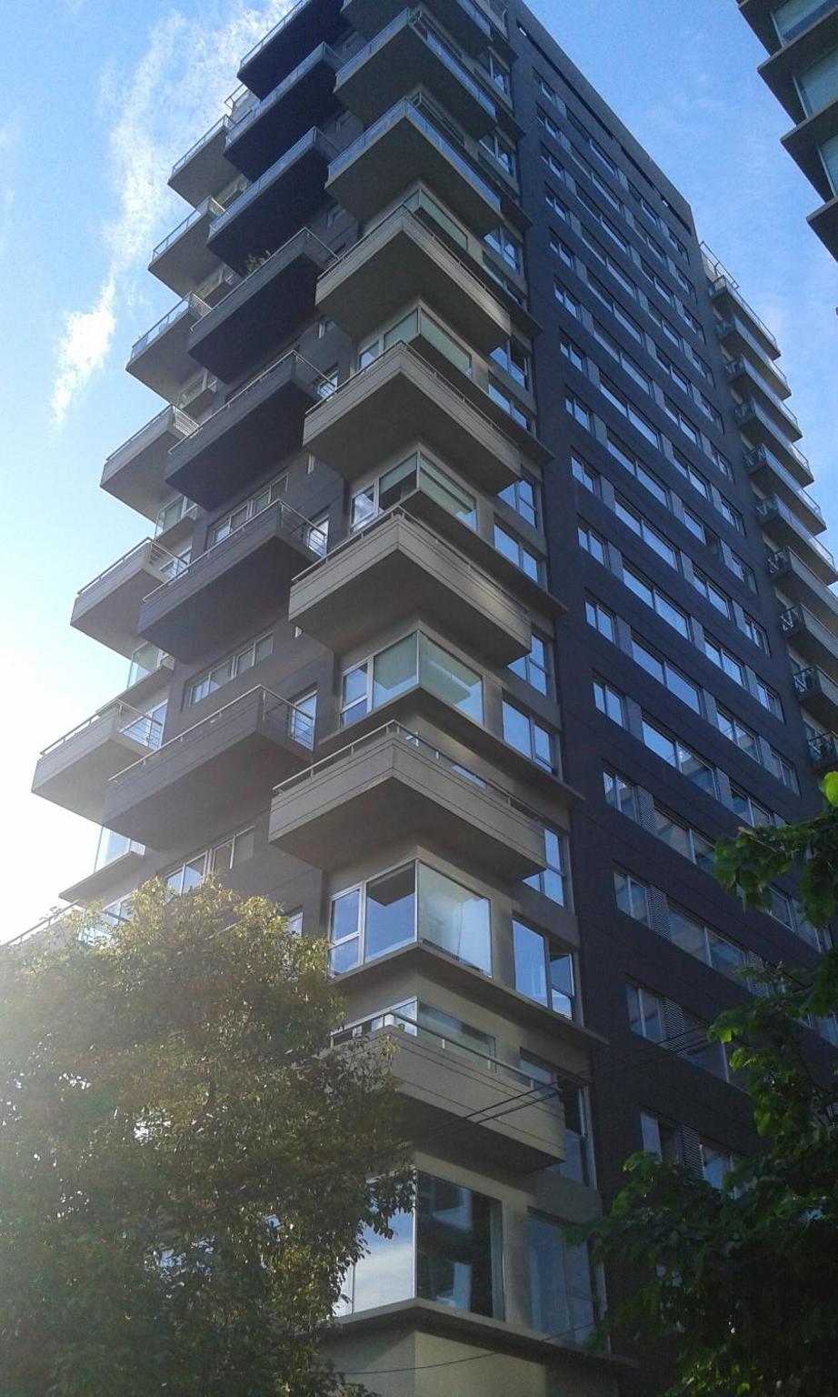 Hotel Premium Libertador - Image 1