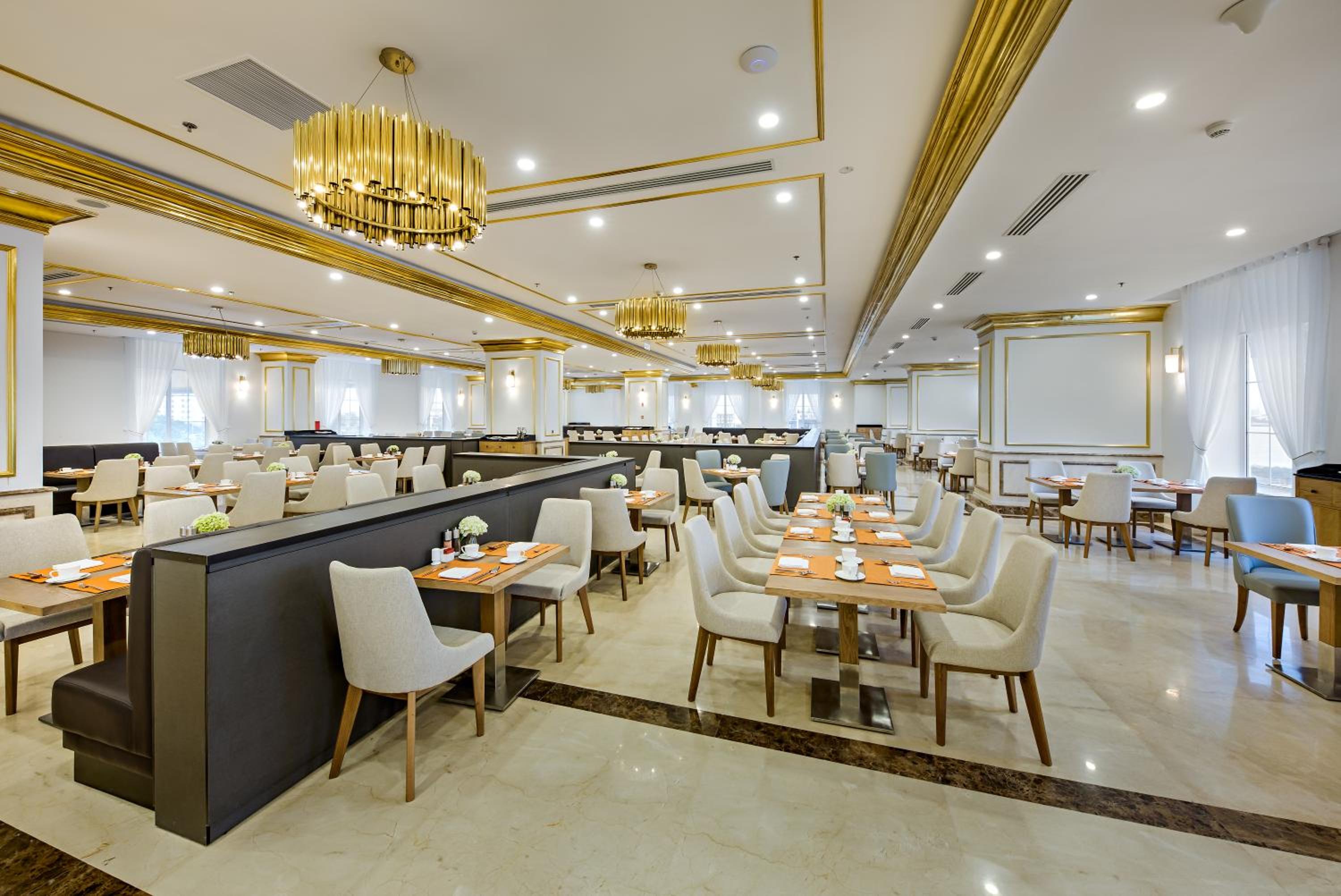 Wyndham Danang Golden Bay 168