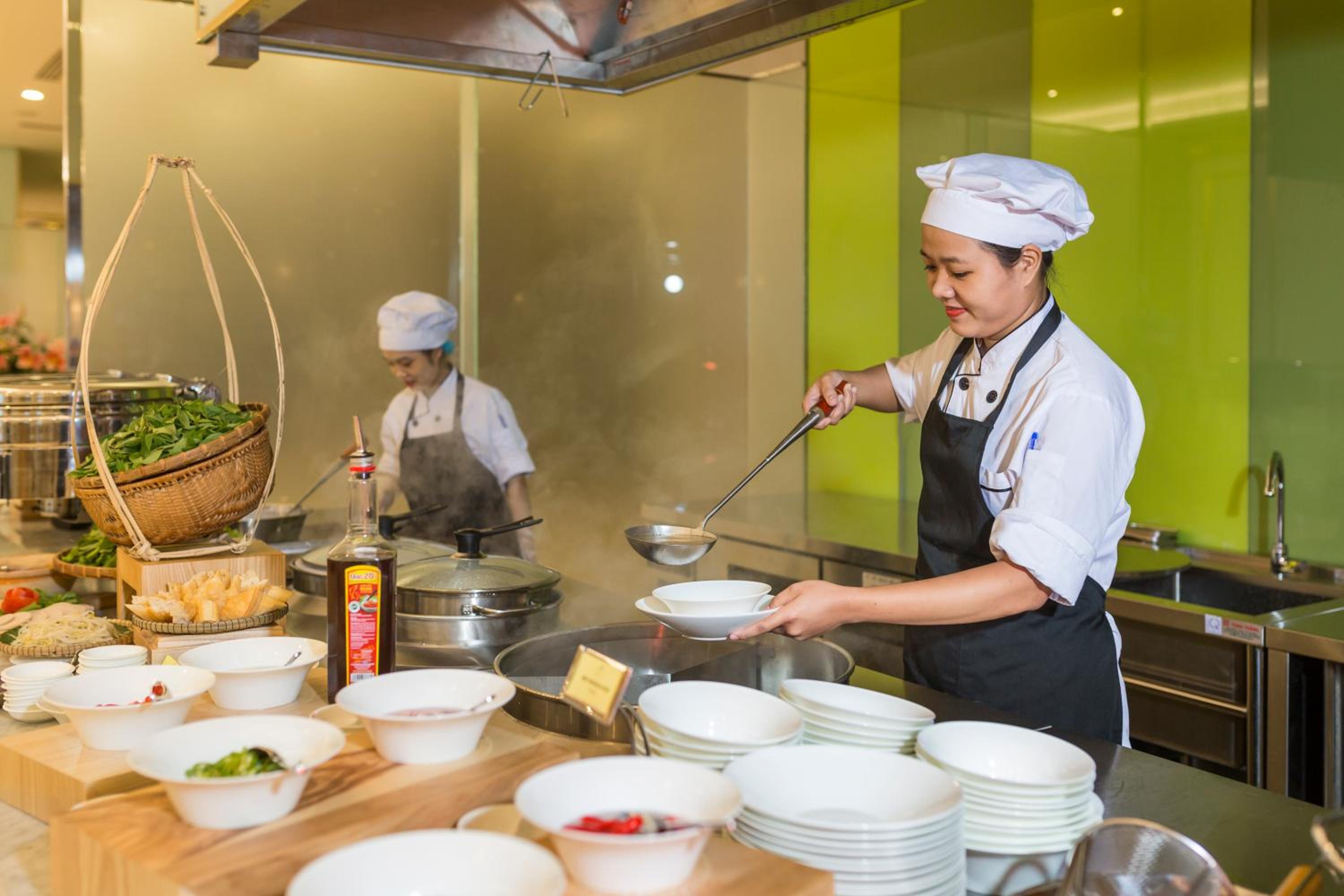Wyndham Danang Golden Bay 169
