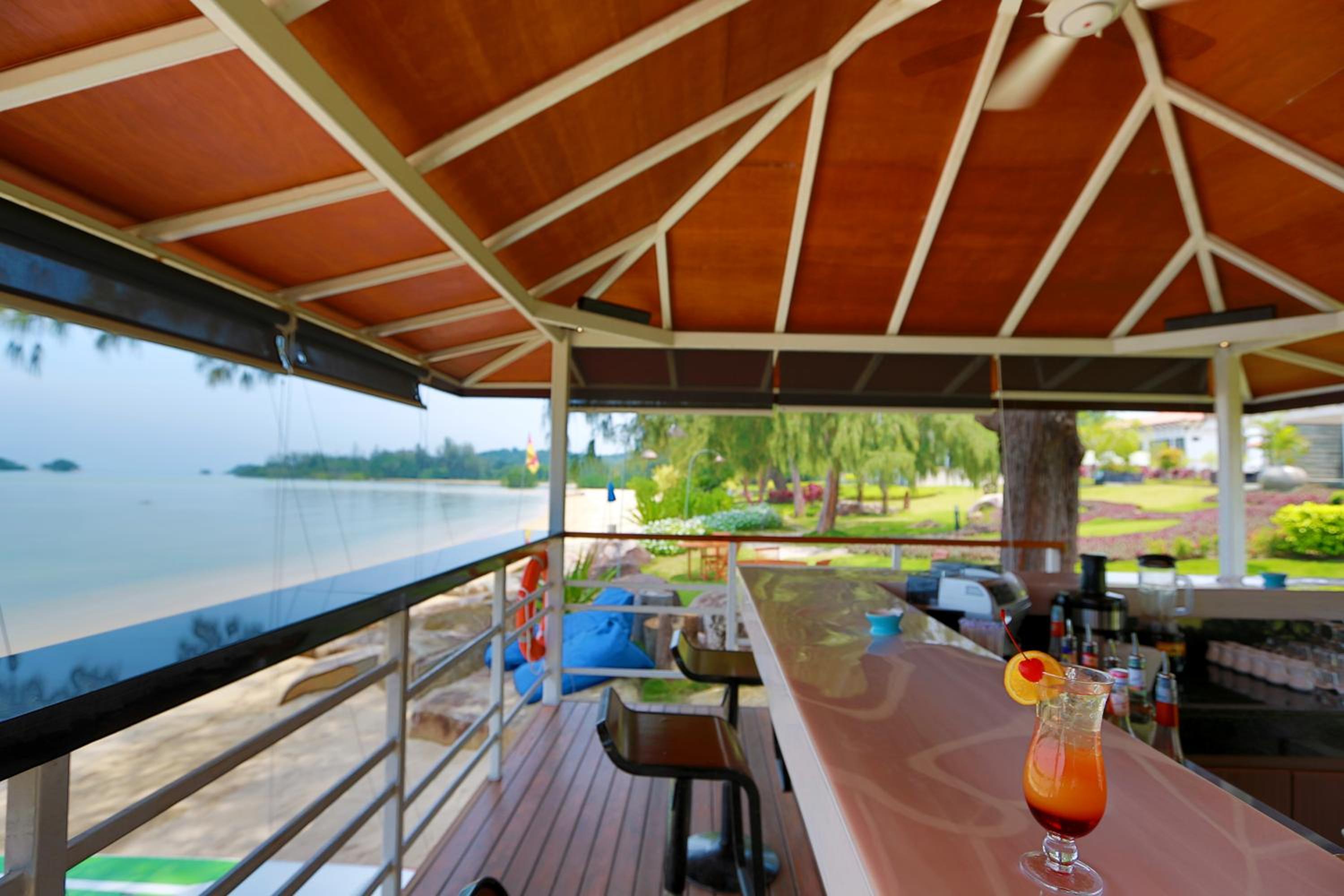 Pantai Indah Lagoi Bintan