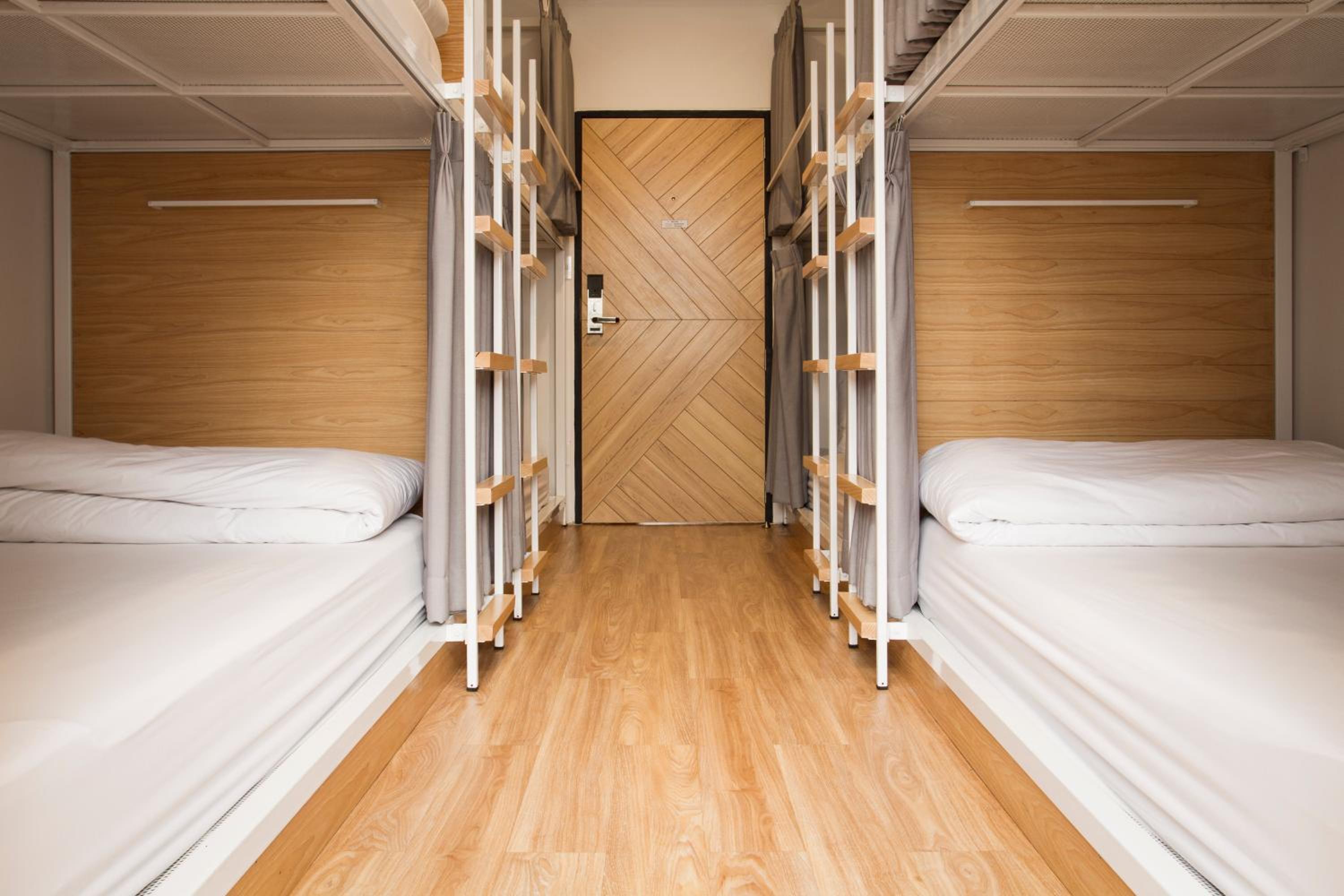 Bed One Block Hostel