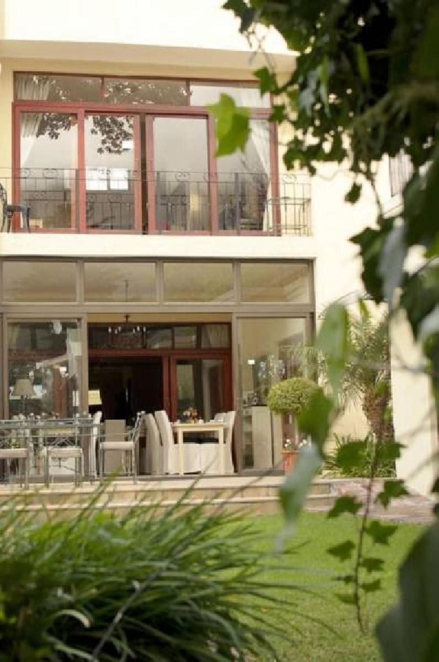 Riversong Guest House
