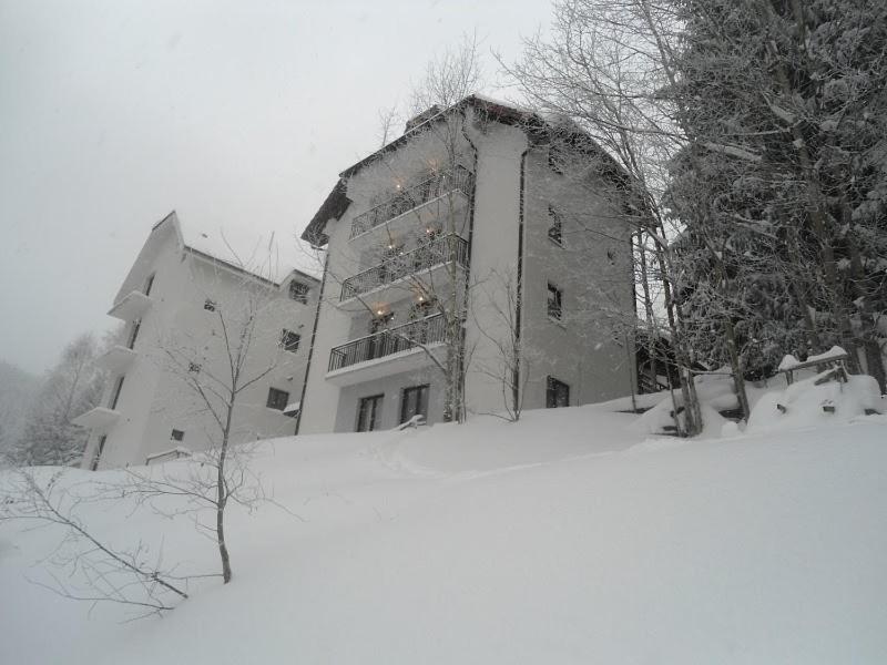 Photo 33