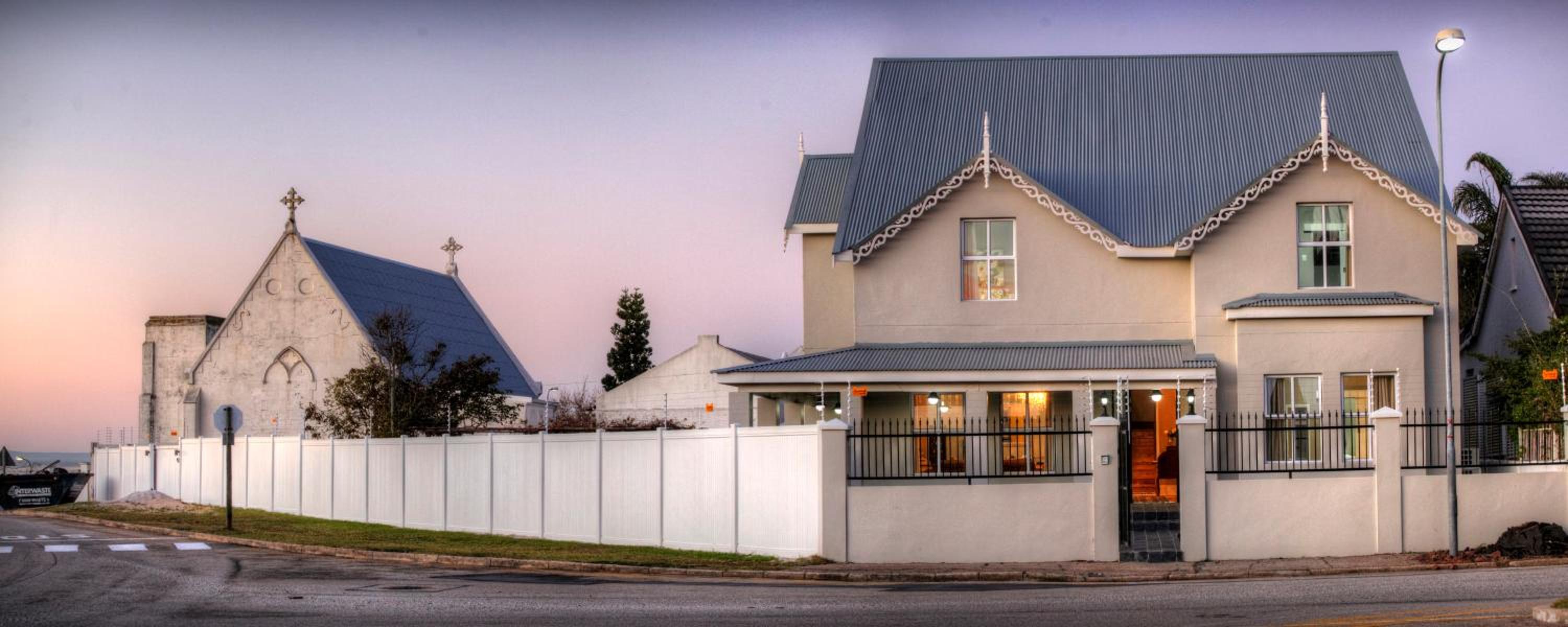 23 On Glen Guest House