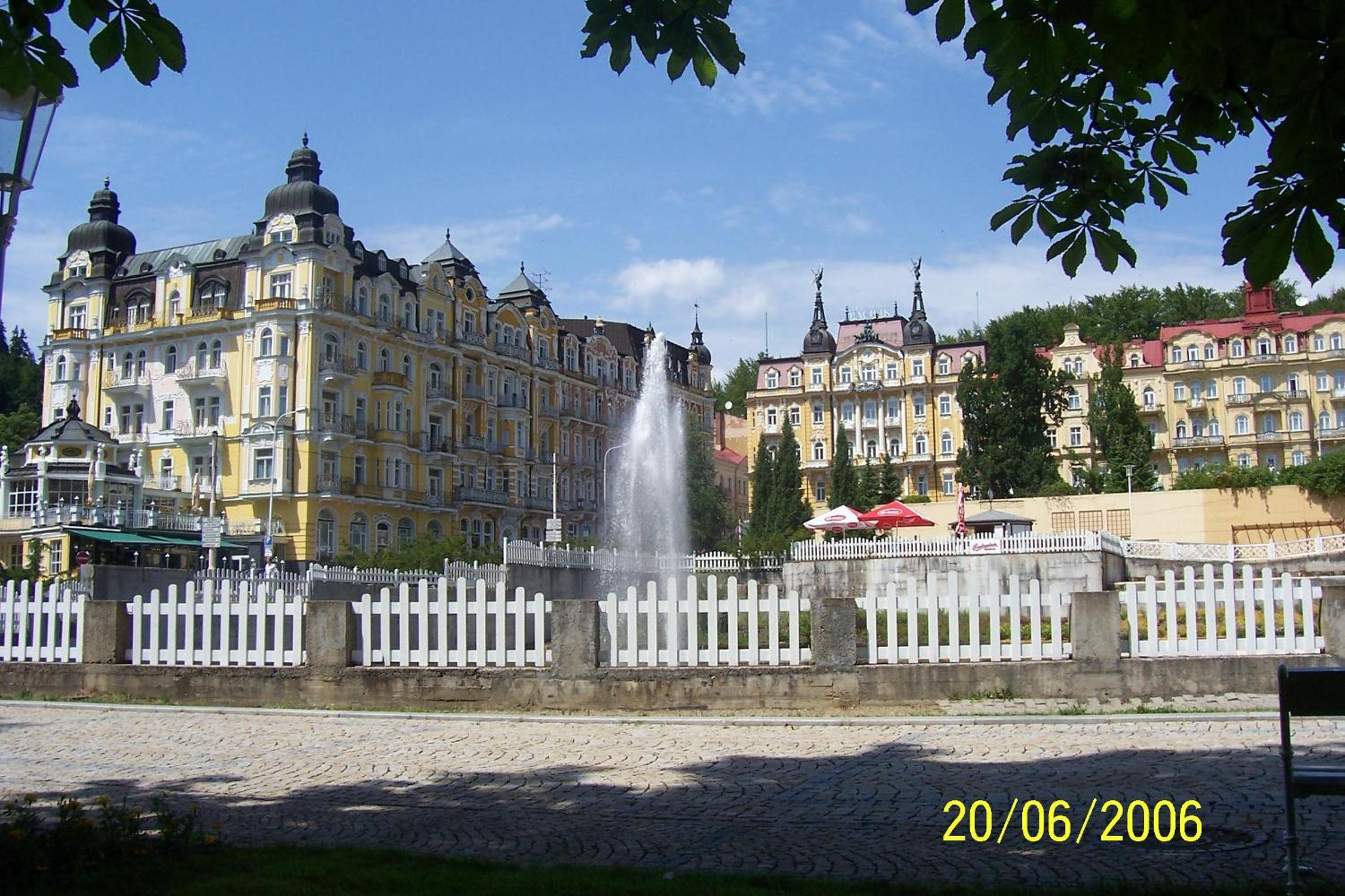Photo 32