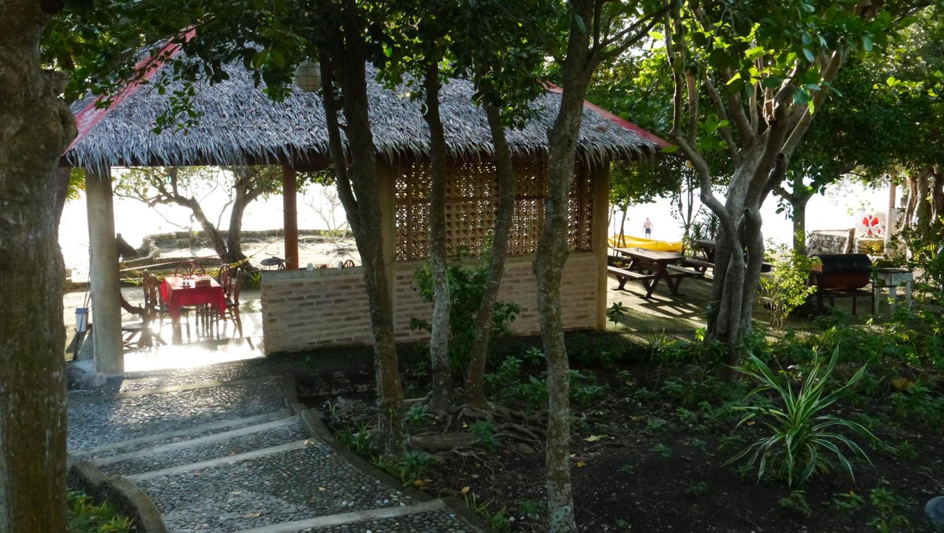 Moalboal T Breeze Coastal Resort