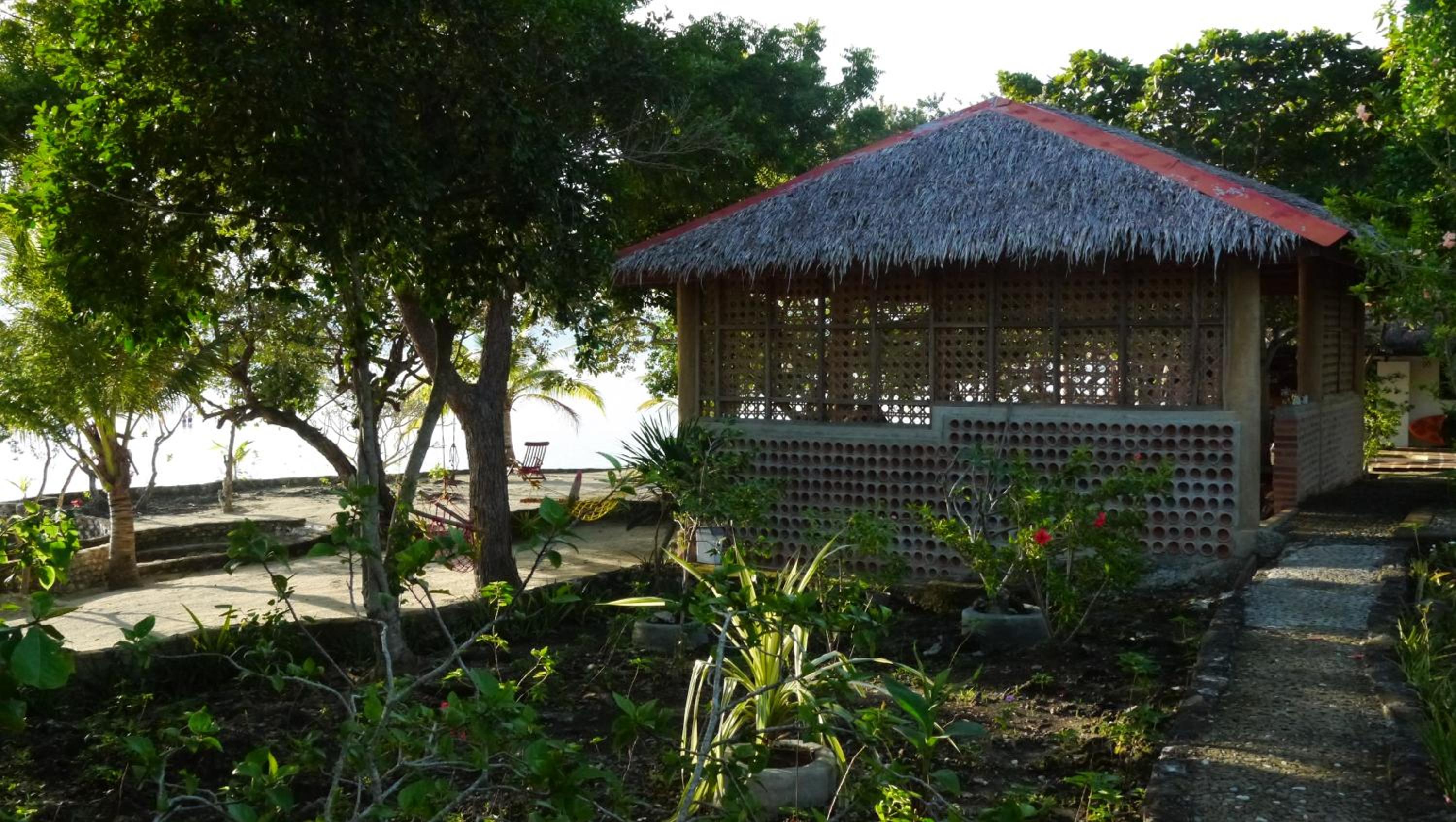 Moalboal T Breeze Coastal Resort