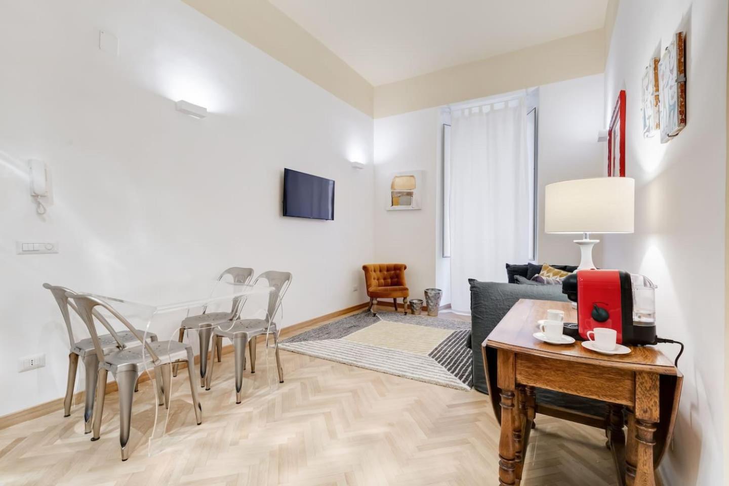 Valadier 36 Apartment en Rome — hotel room