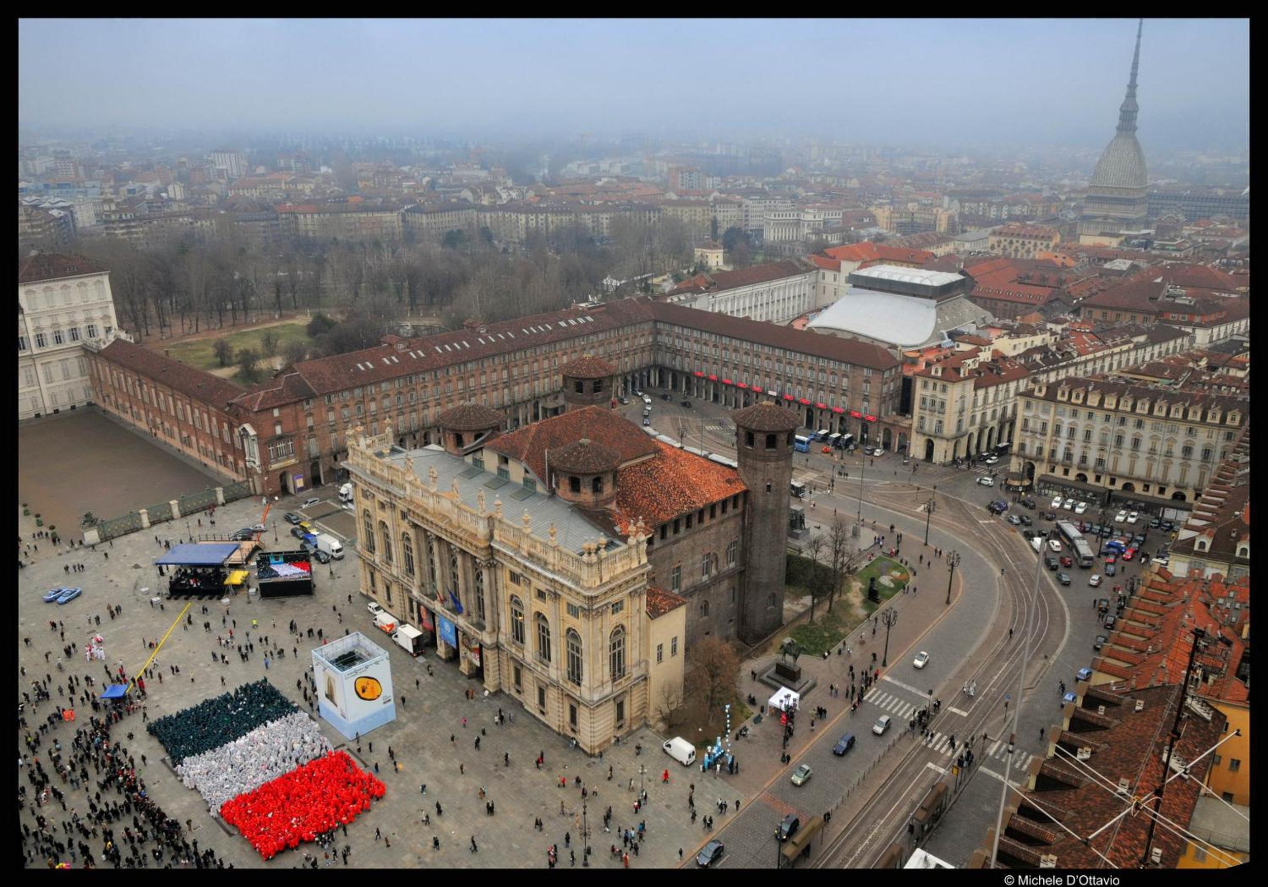 Colazione in Piazza Castello