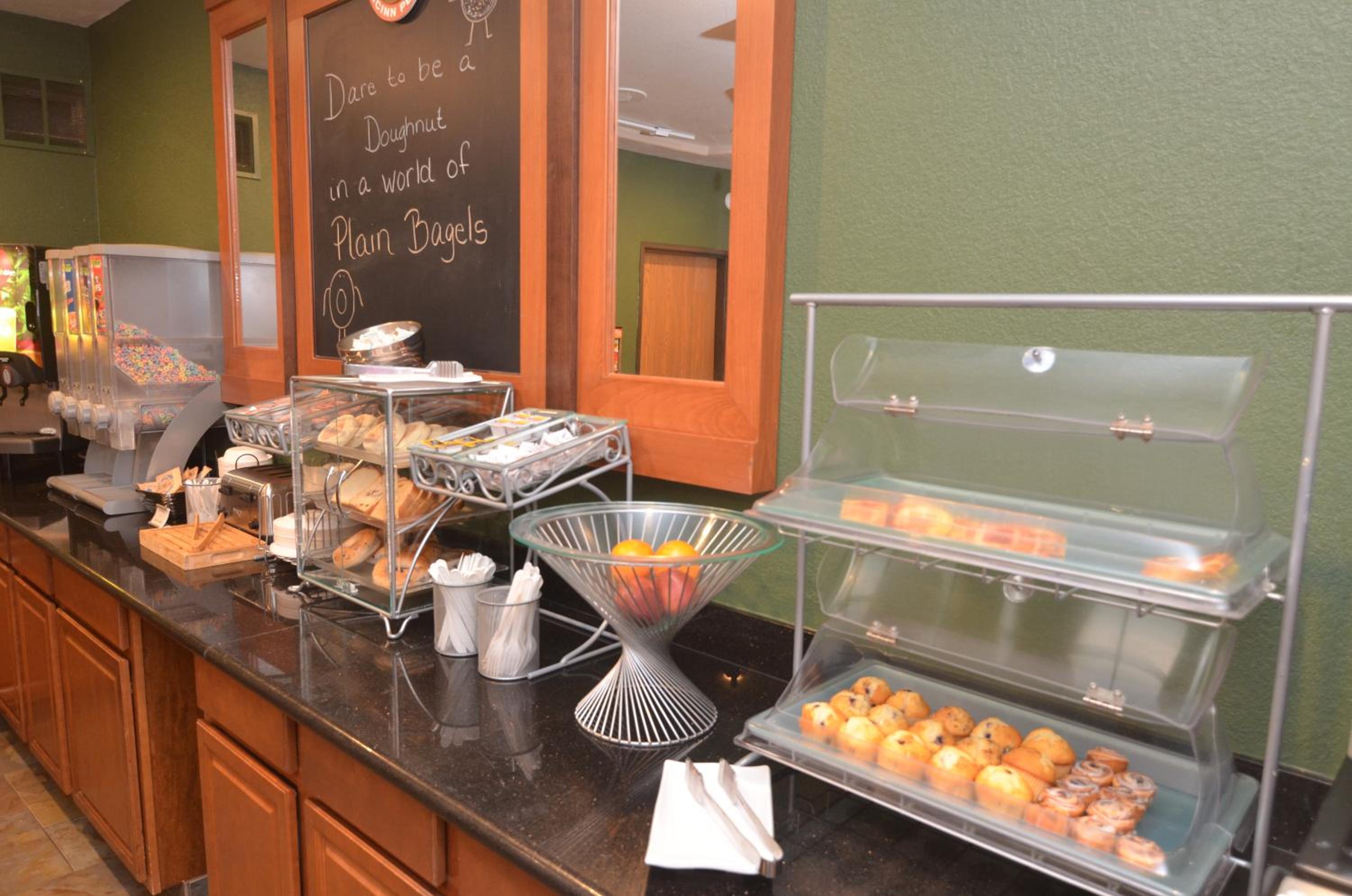 AmericInn by Wyndham Des Moines Airport, Photo 13