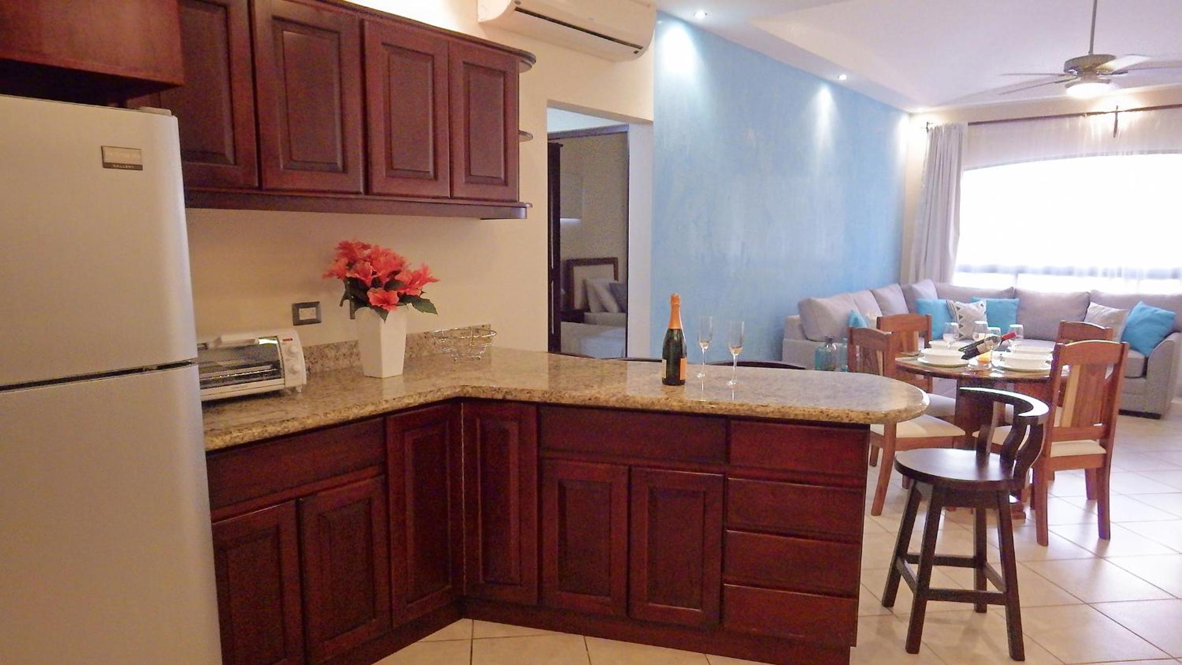 The Oaks Tamarindo Pool Front Condominiums fast wifi