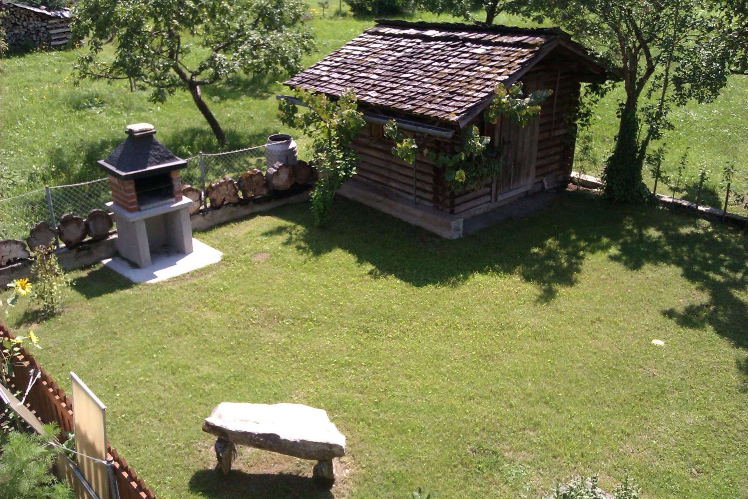 Hof im Feld