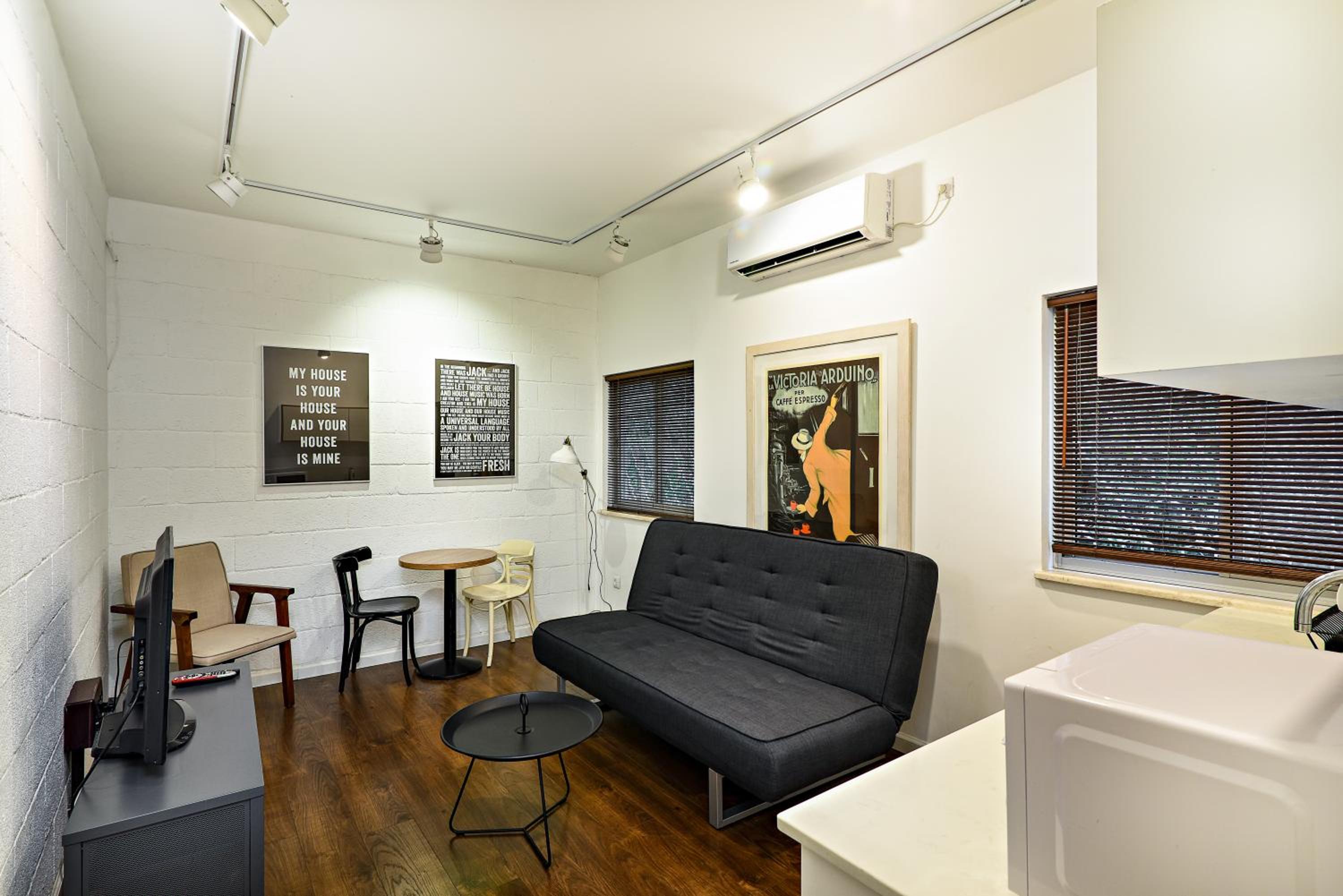 Hanasi 129 - Boutique Apartments