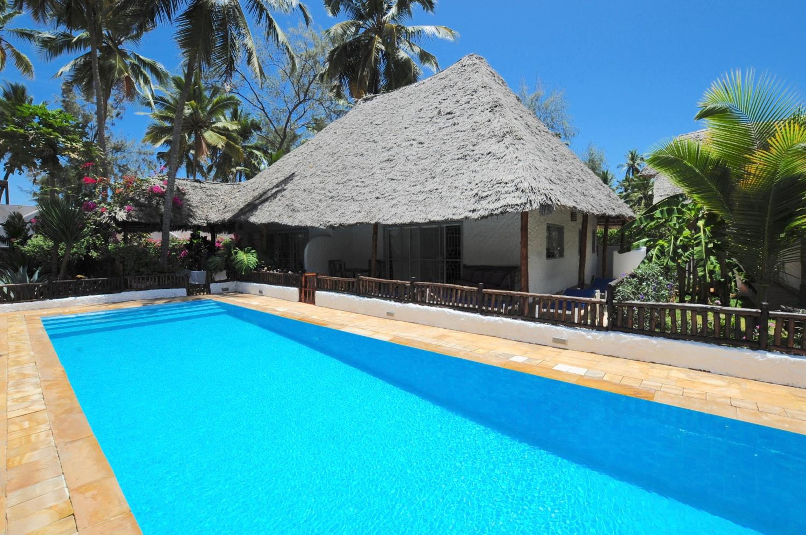 Villa Jiwe with Pool ZanzibarHouses view 3