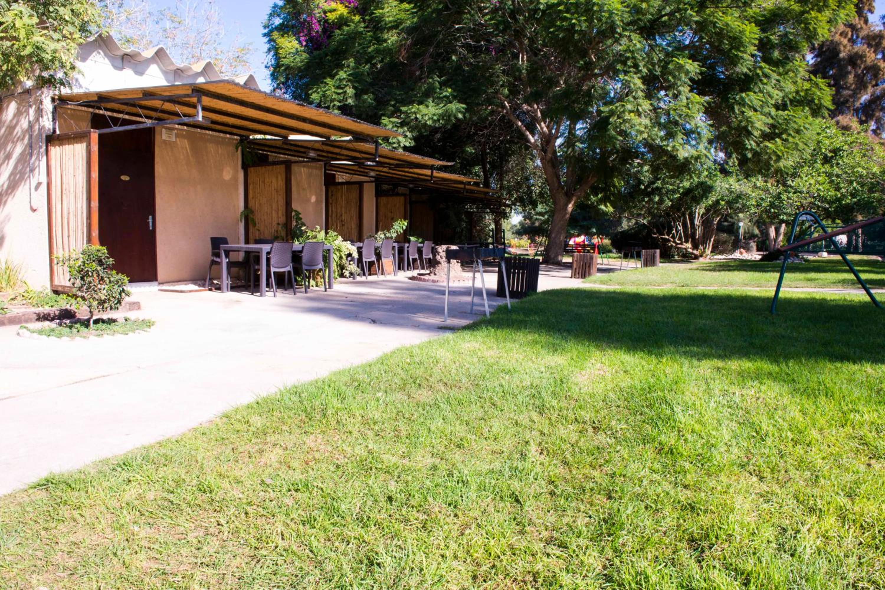 Gvulot - Kibbutz experience
