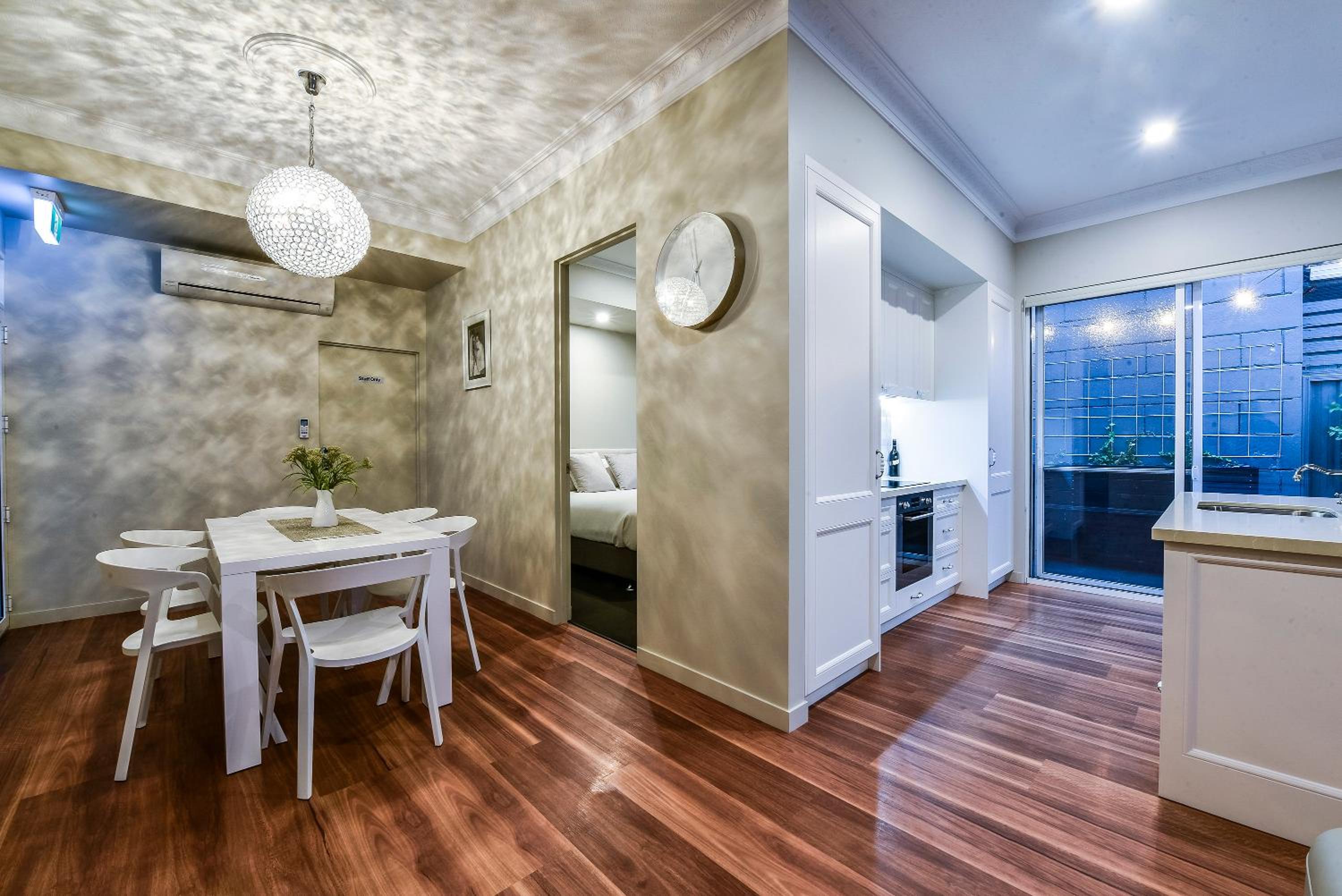 Aloha Central Luxury Apartments
