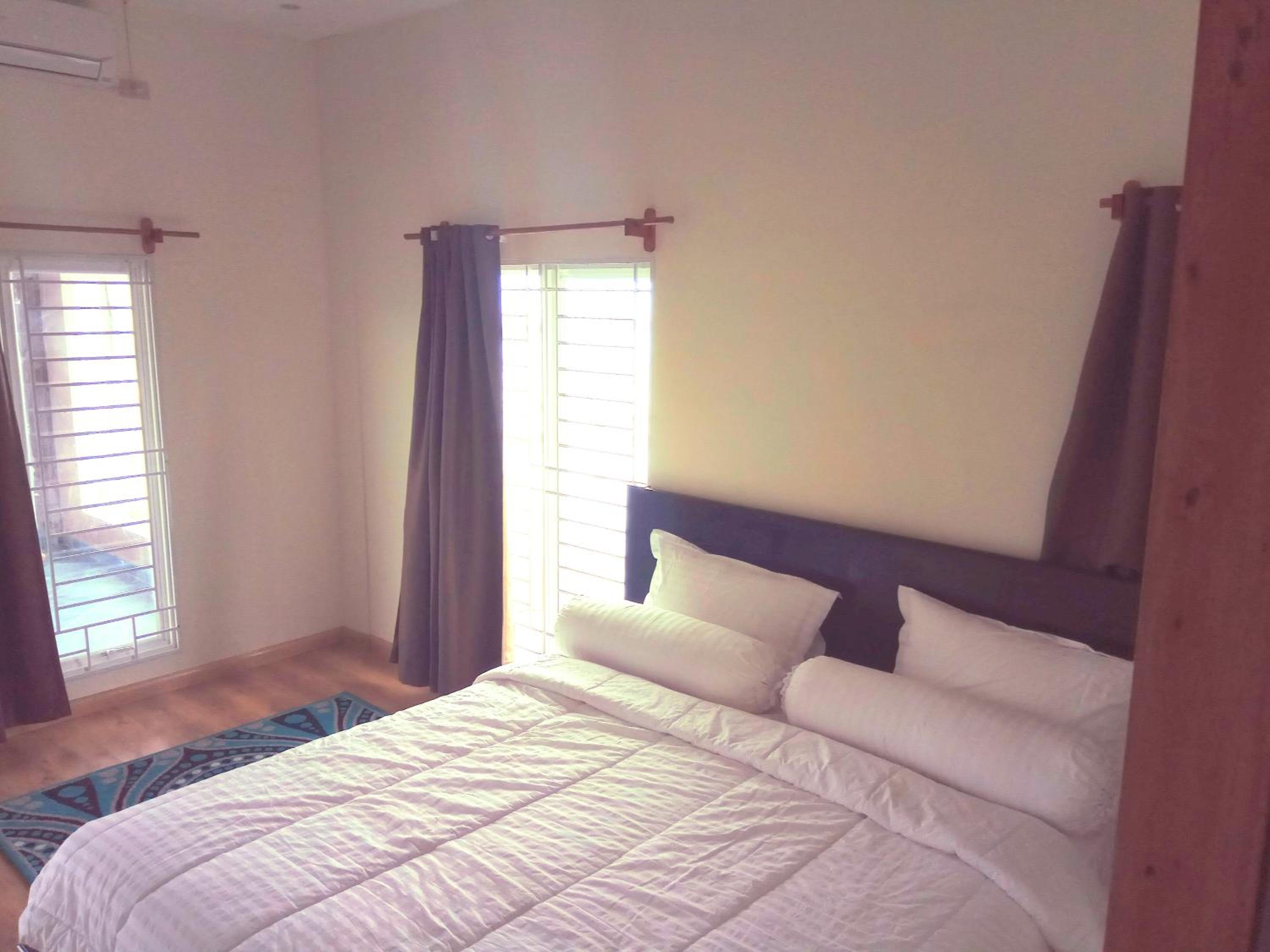 Oseda Nias Surf House