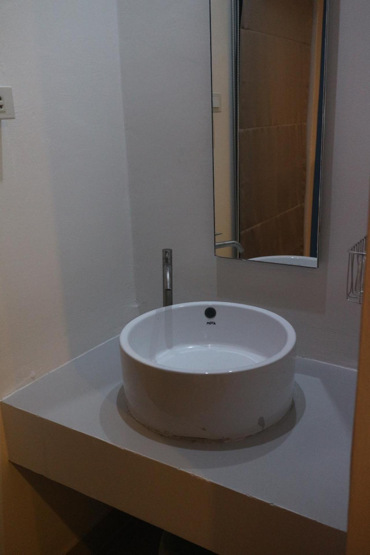 L42 Hostel Suvarnabhumi Airport
