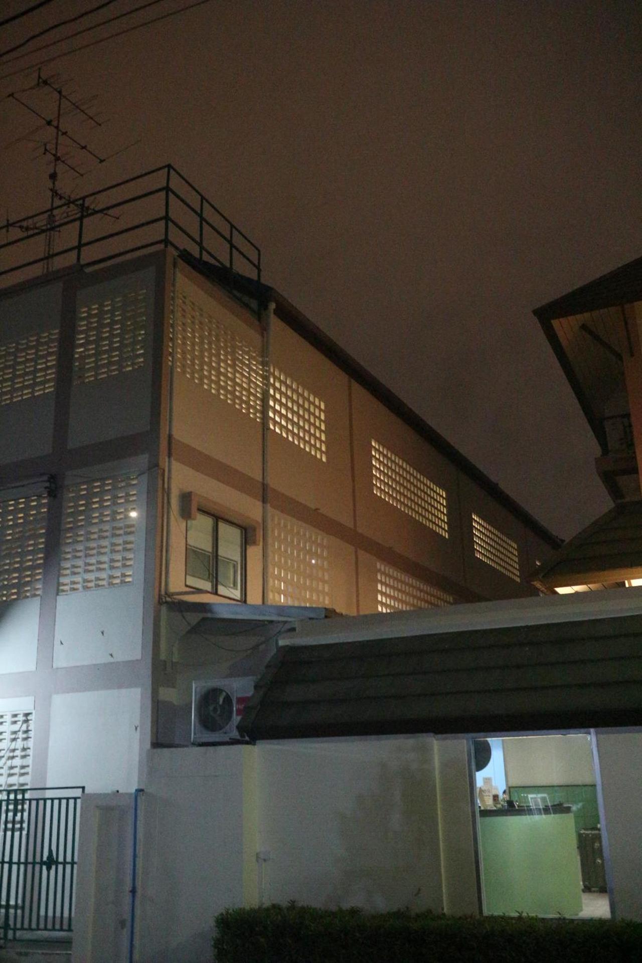 L42 Hostel Suvarnabhumi Airport