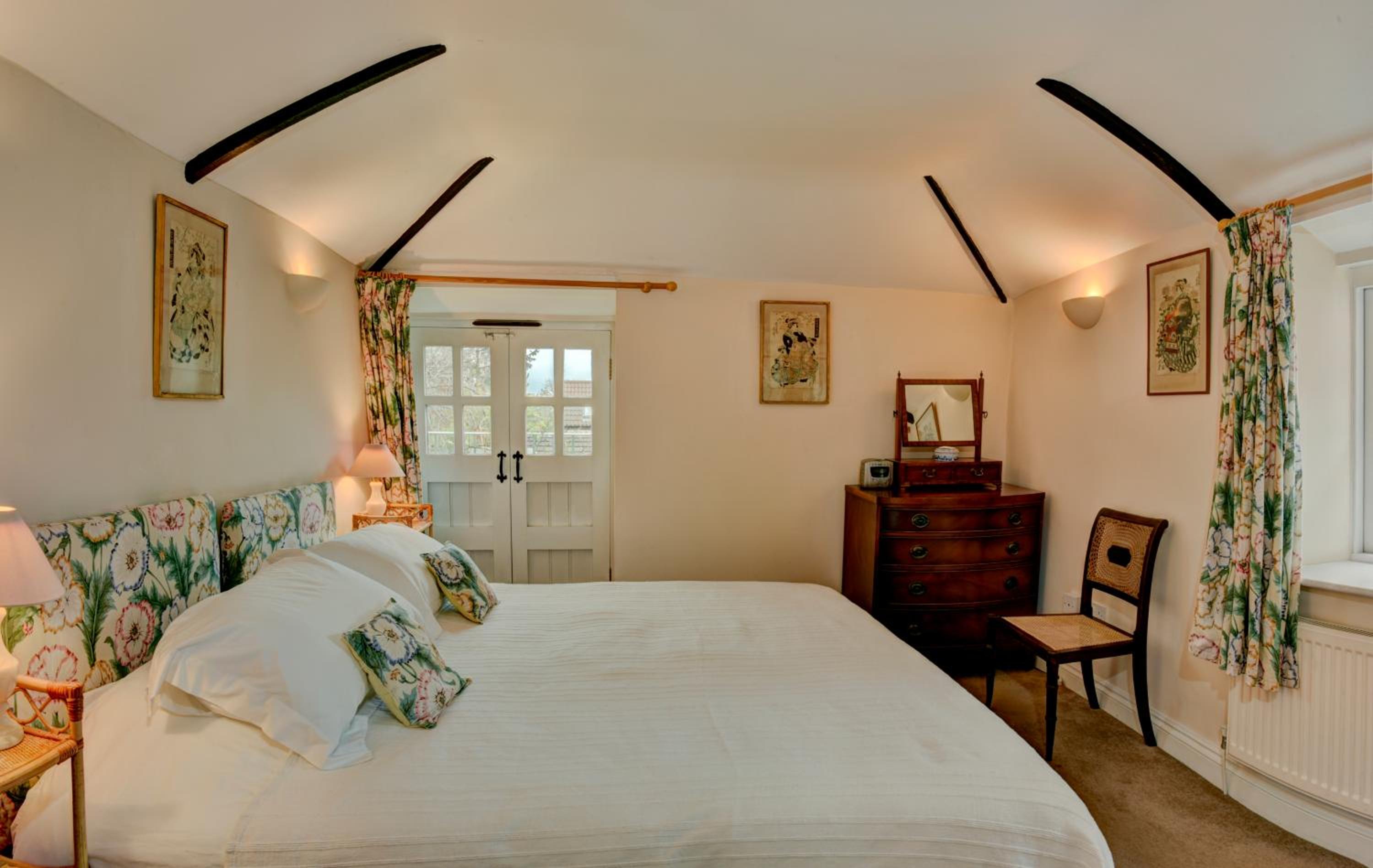 Taunton Vacations - The Barn  Bishops Lydeard - Property Image 3