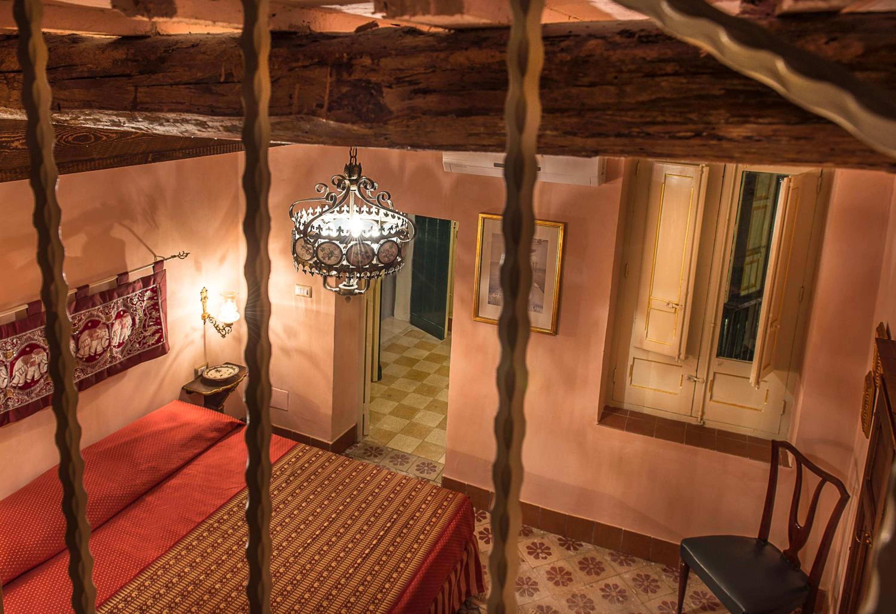 Roccamelia Historic Houses